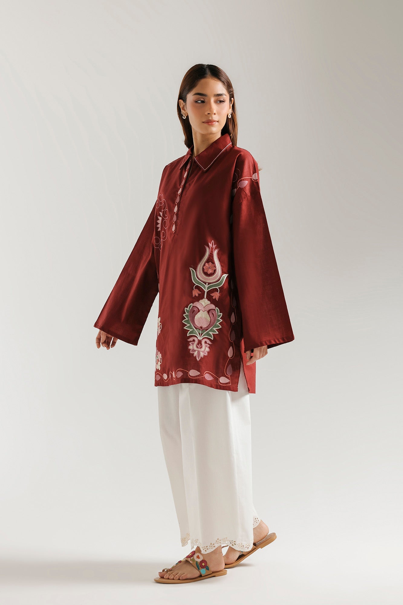 EMBROIDERED KURTI (E7965/102/305)