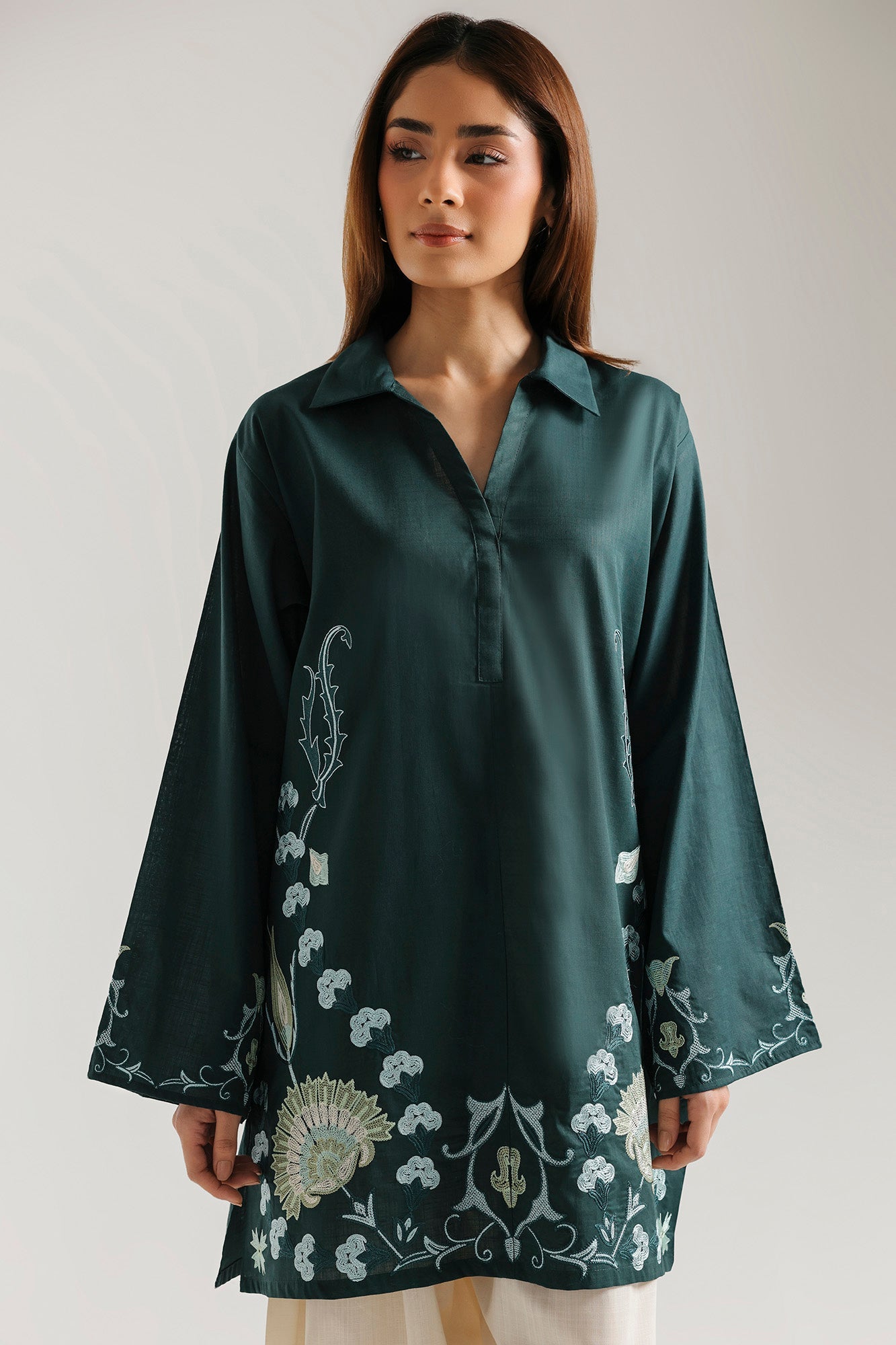 https://cdn.shopify.com/s/files/1/2290/7917/files/E7966-102-705_4.jpg?v=1778650519
