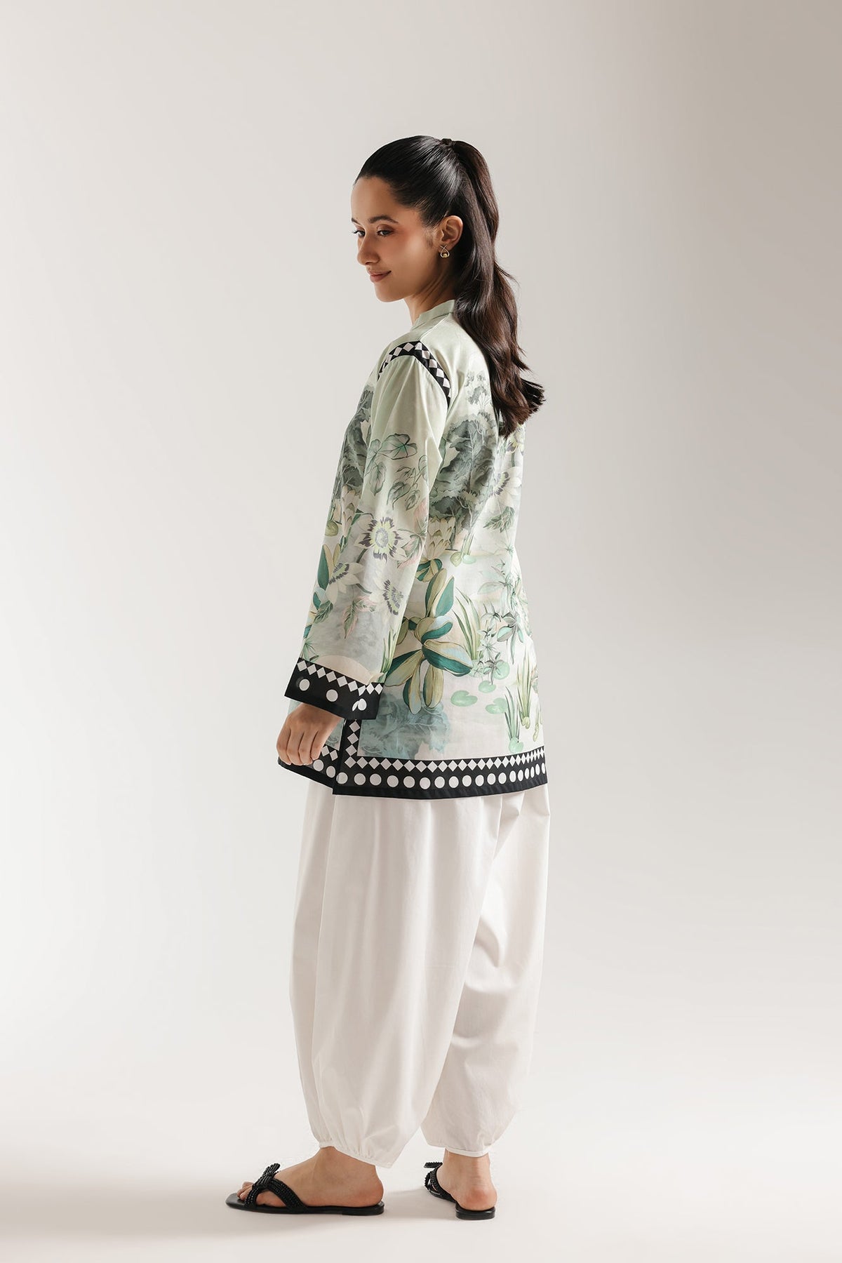 Ethnic