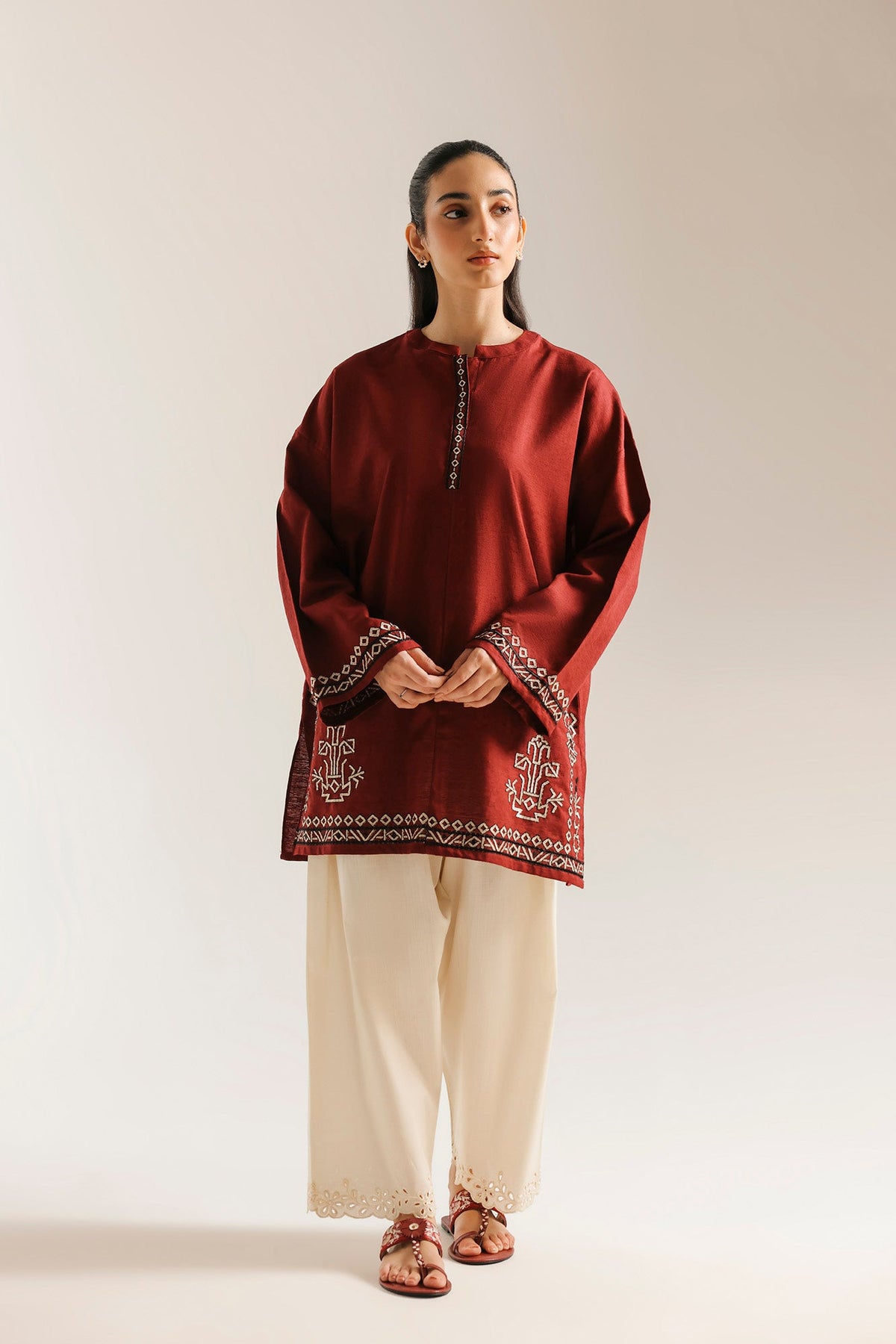 EMBROIDERED KURTI (E7980/102/414)