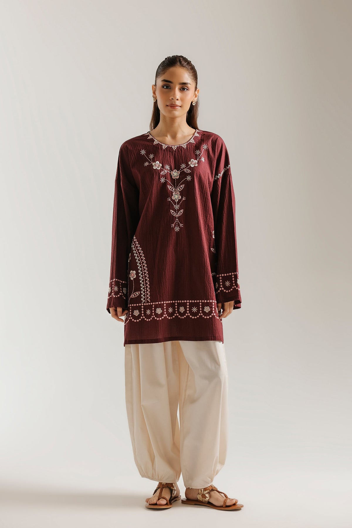 EMBROIDERED KURTI (E7984/102/403)