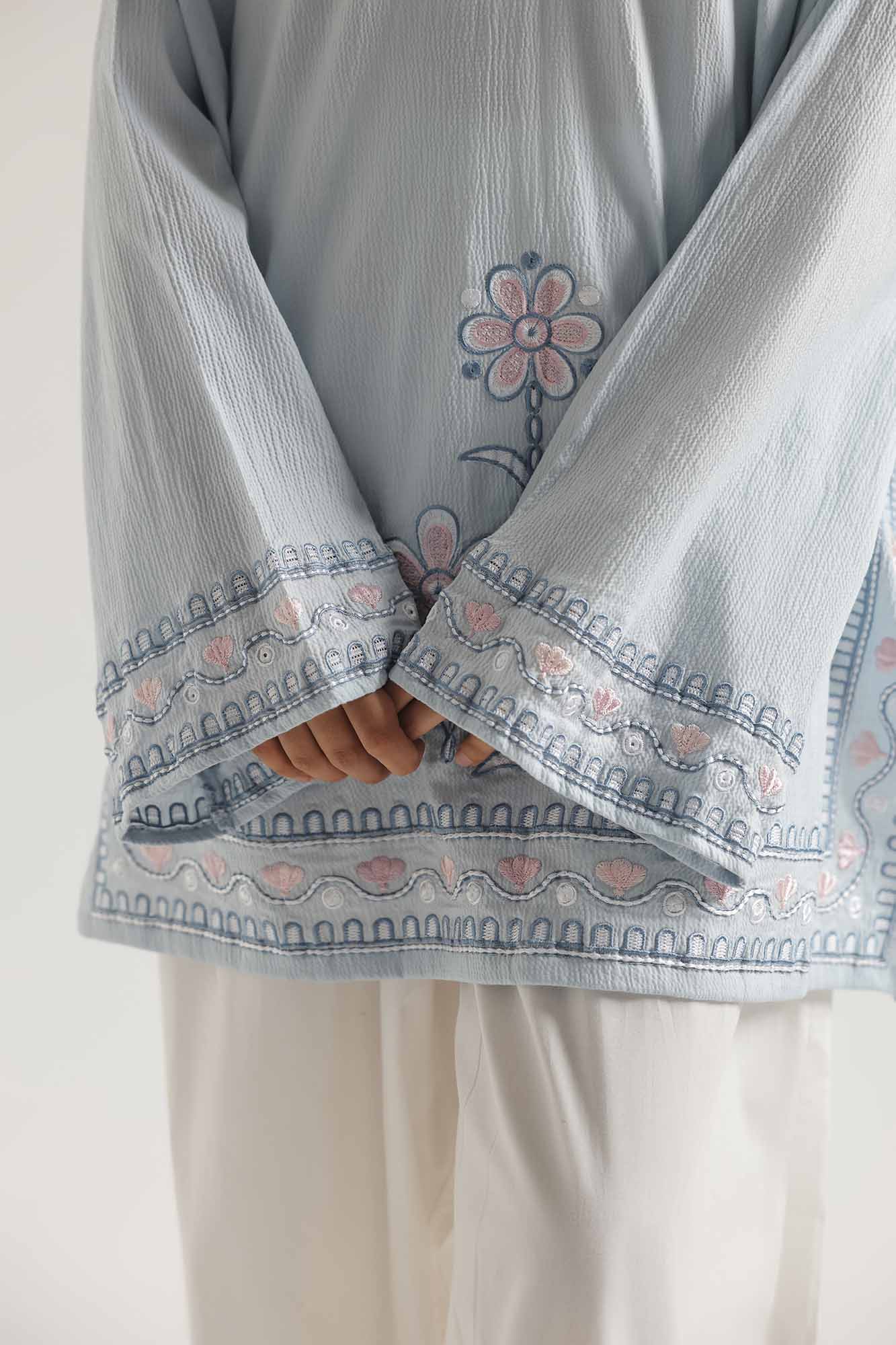 EMBROIDERED KURTI (E7990/102/633)