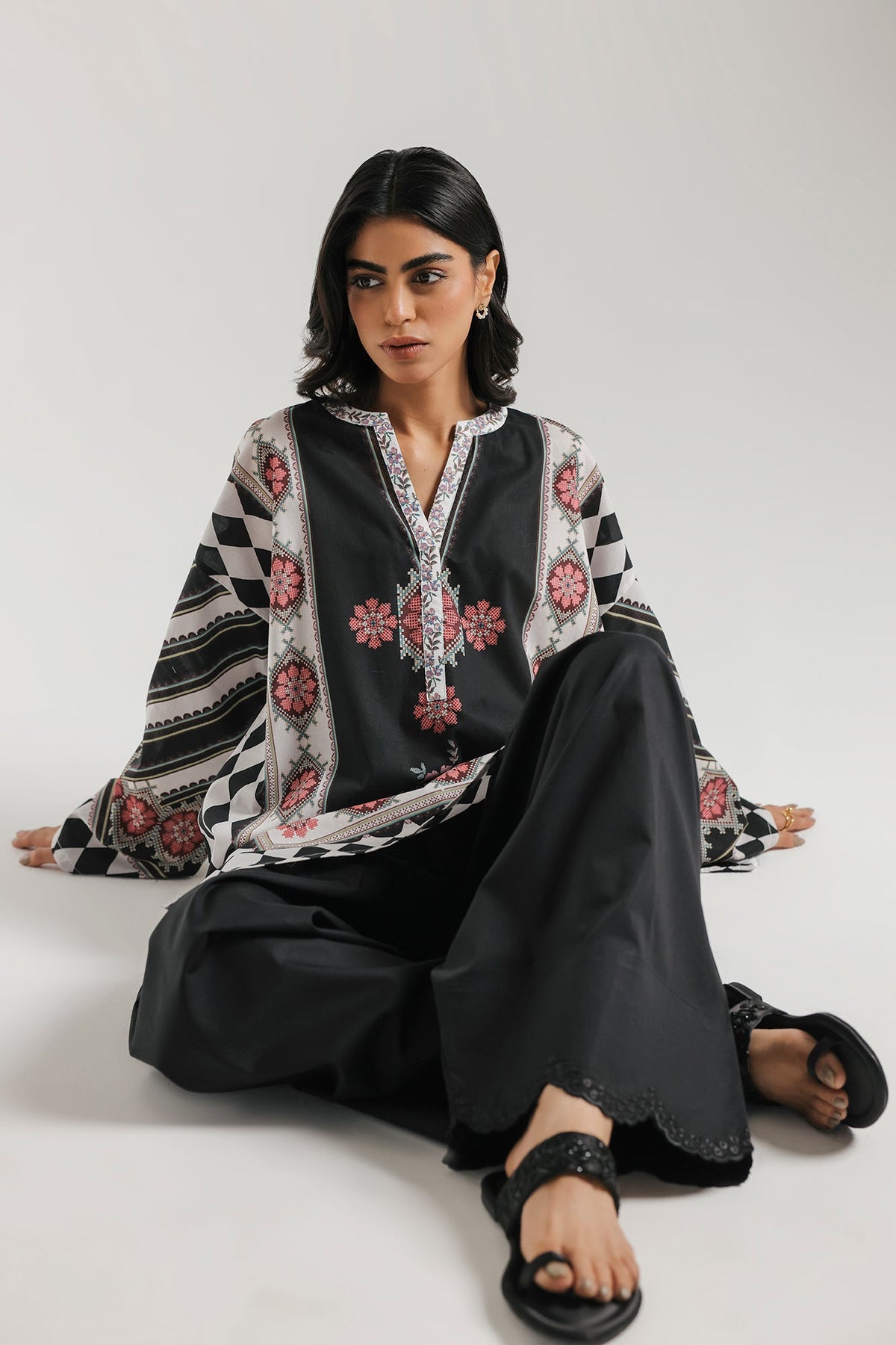 PRINTED KURTI (E7995/102/902)