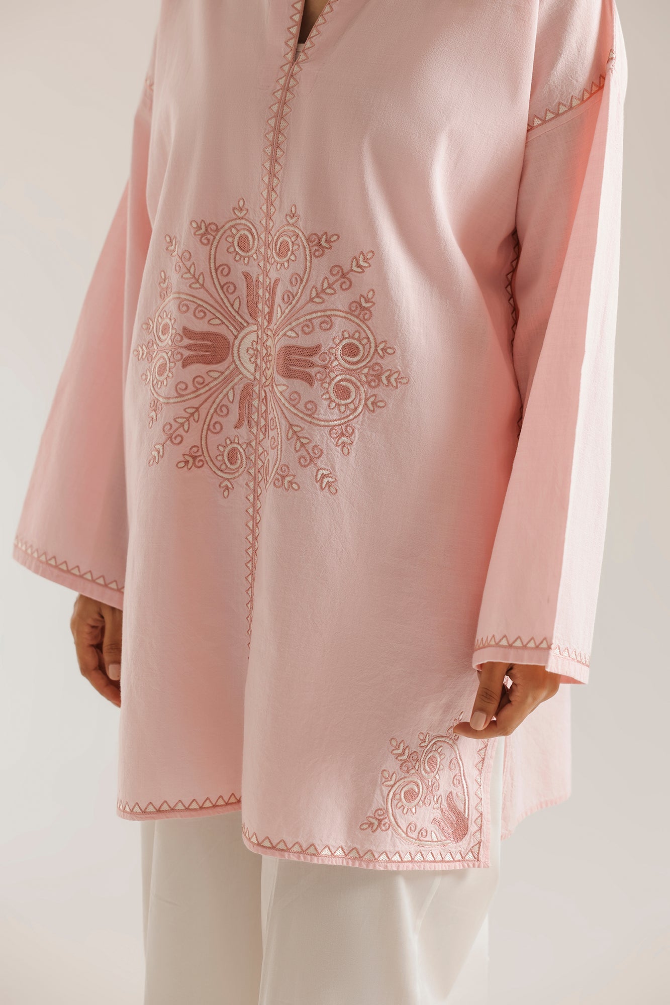 EMBROIDERED KURTI (E8009-102-427)