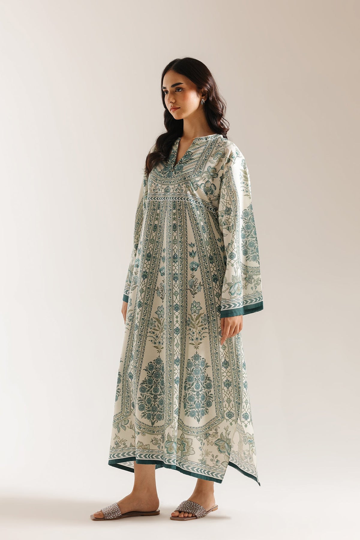 Ethnic