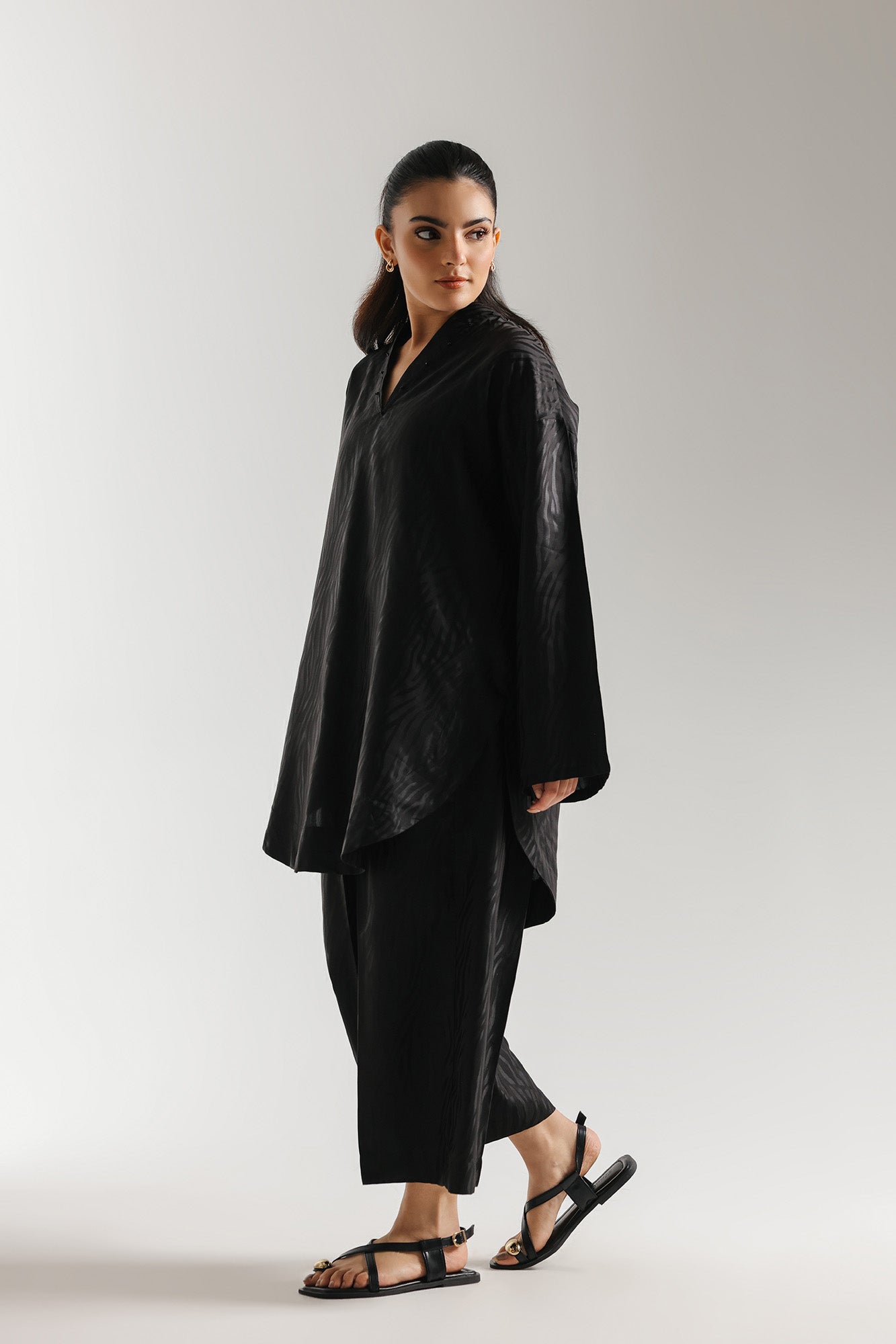 https://cdn.shopify.com/s/files/1/2290/7917/files/E8087-102-902_2.jpg?v=1768886963