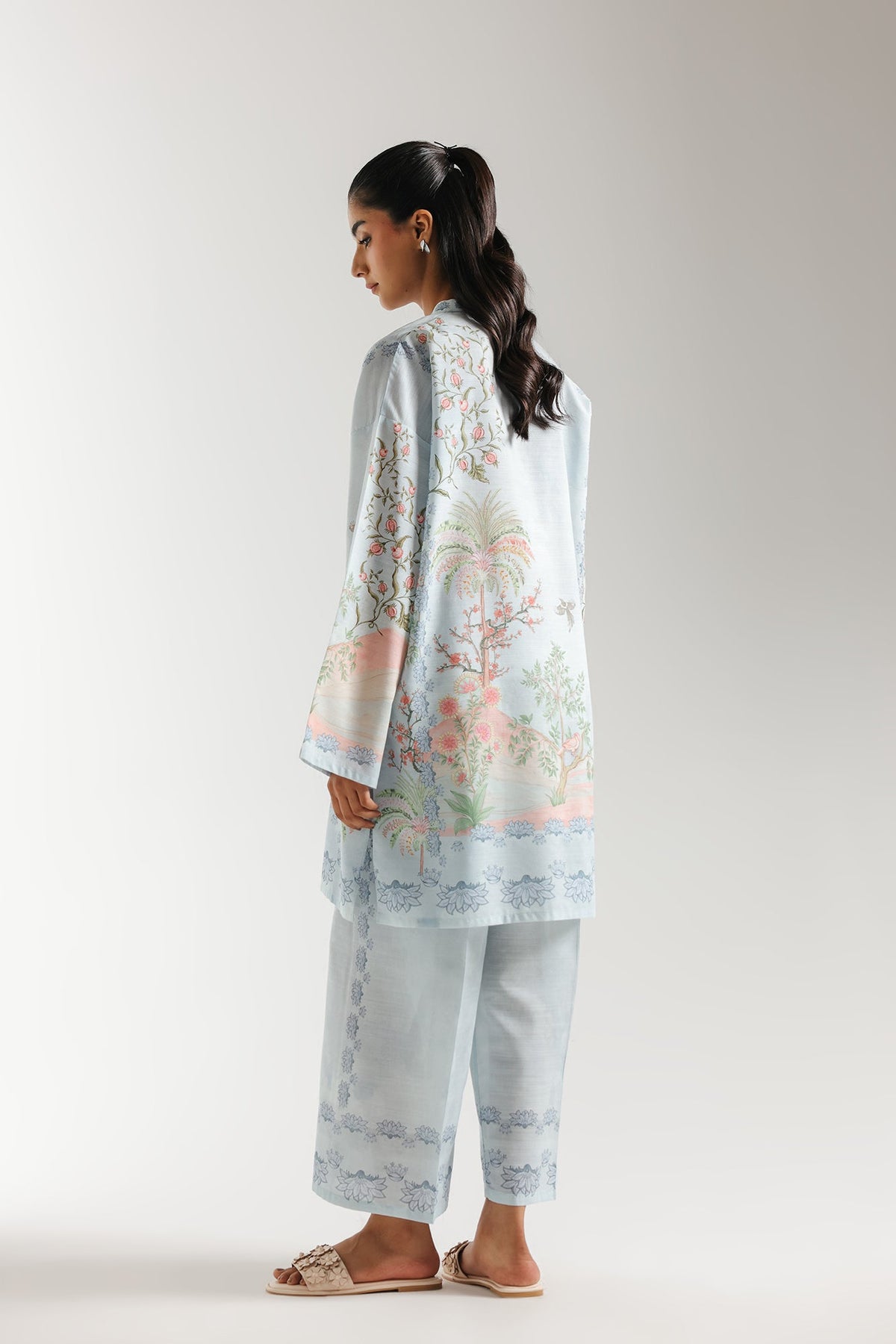 Ethnic