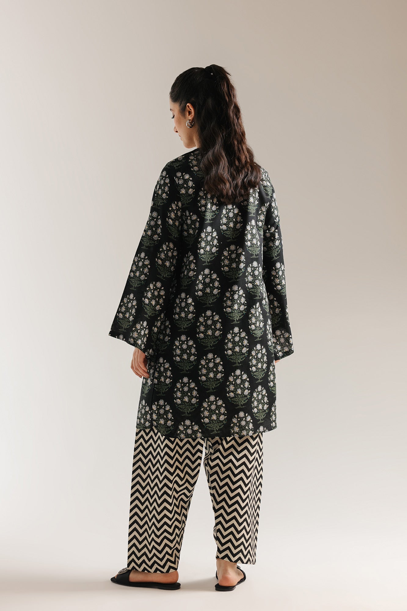 https://cdn.shopify.com/s/files/1/2290/7917/files/E8122-102-902_3.jpg?v=1771494469