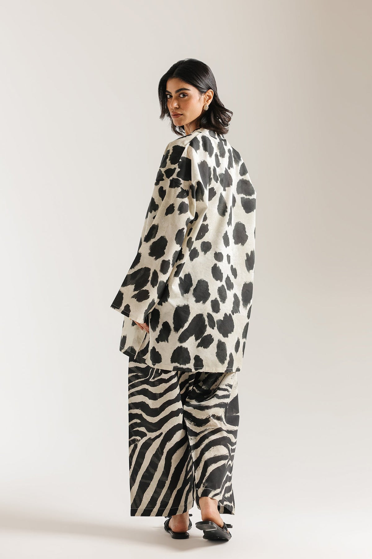PRINTED SUIT (E8135/102/002)