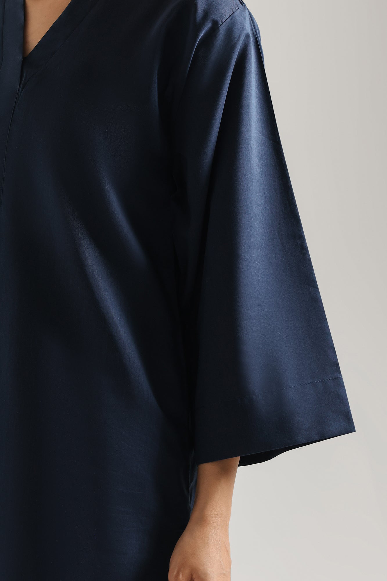 SOLID SUIT (E8147/102/621)