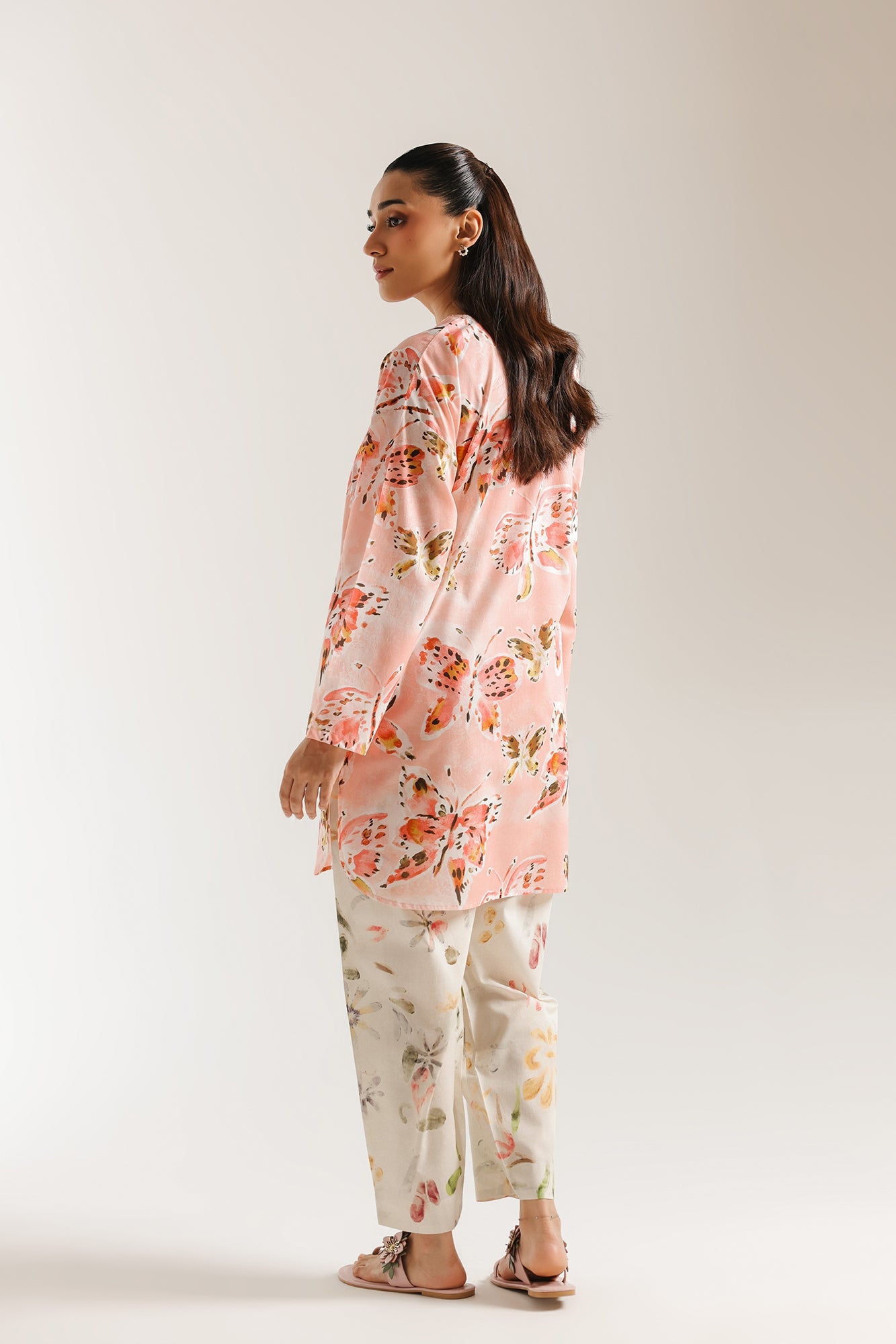 https://cdn.shopify.com/s/files/1/2290/7917/files/E8174-102-327_3.jpg?v=1774343042