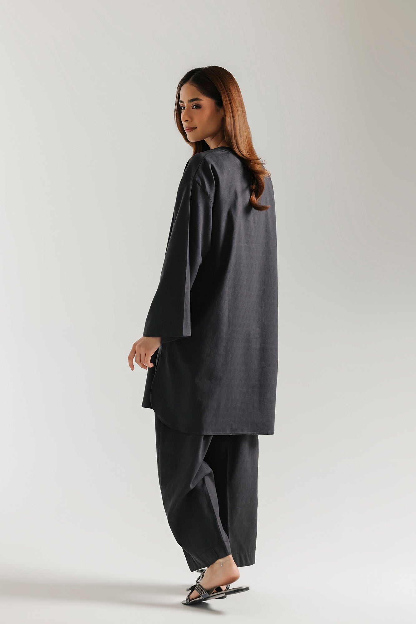 SOLID SUIT (E8186/102/906)