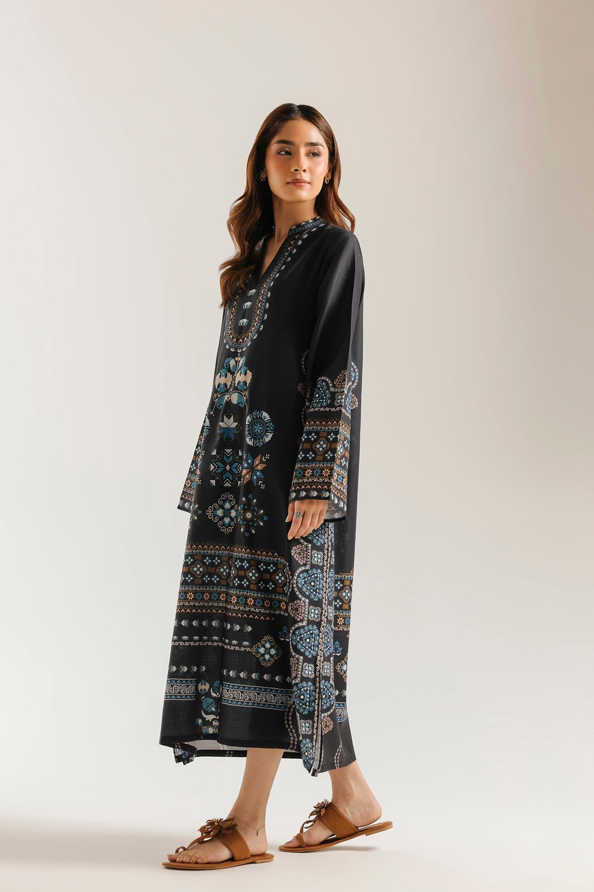Ethnic