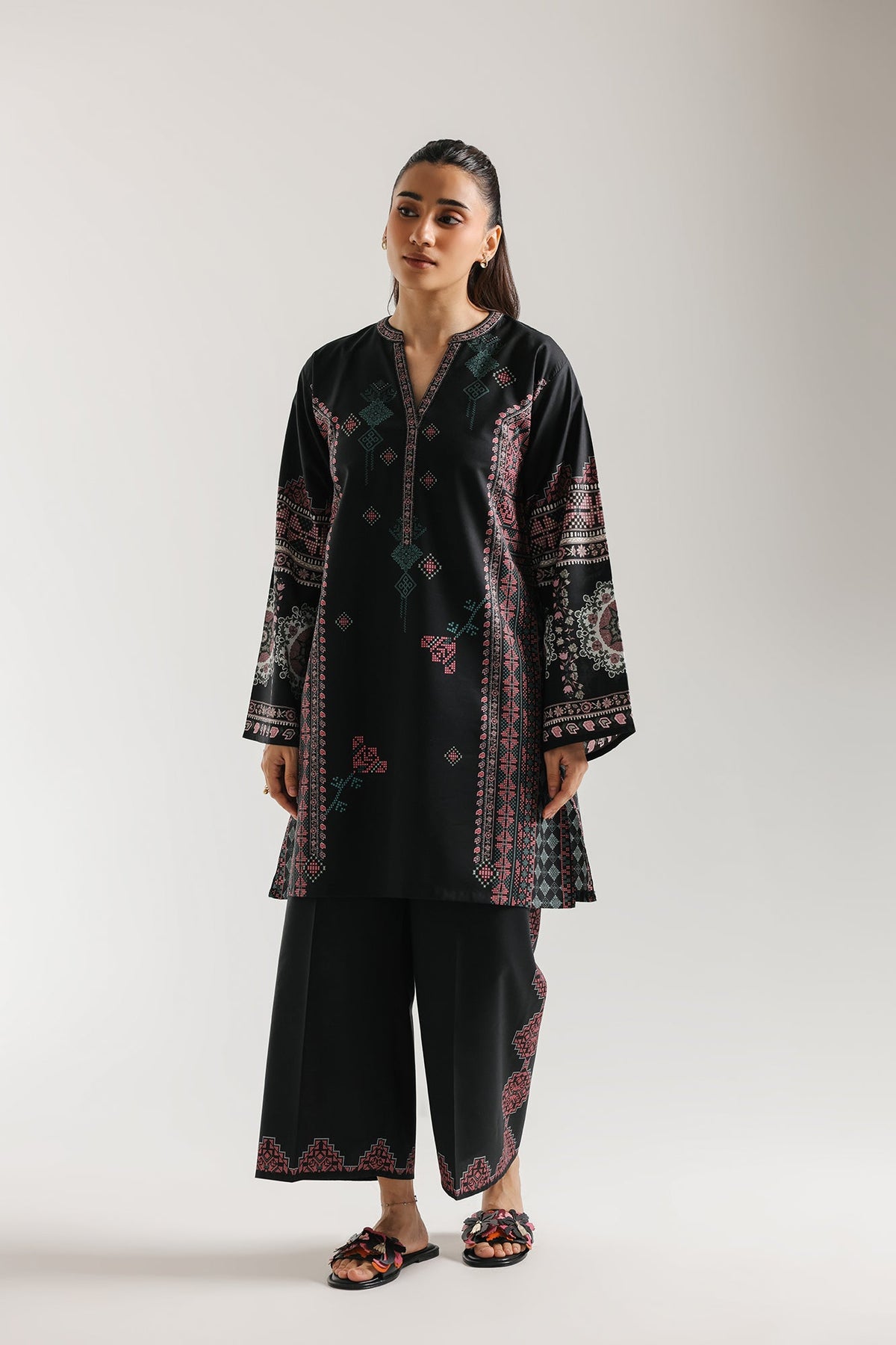 PRINTED SUIT (E8196/102/902)