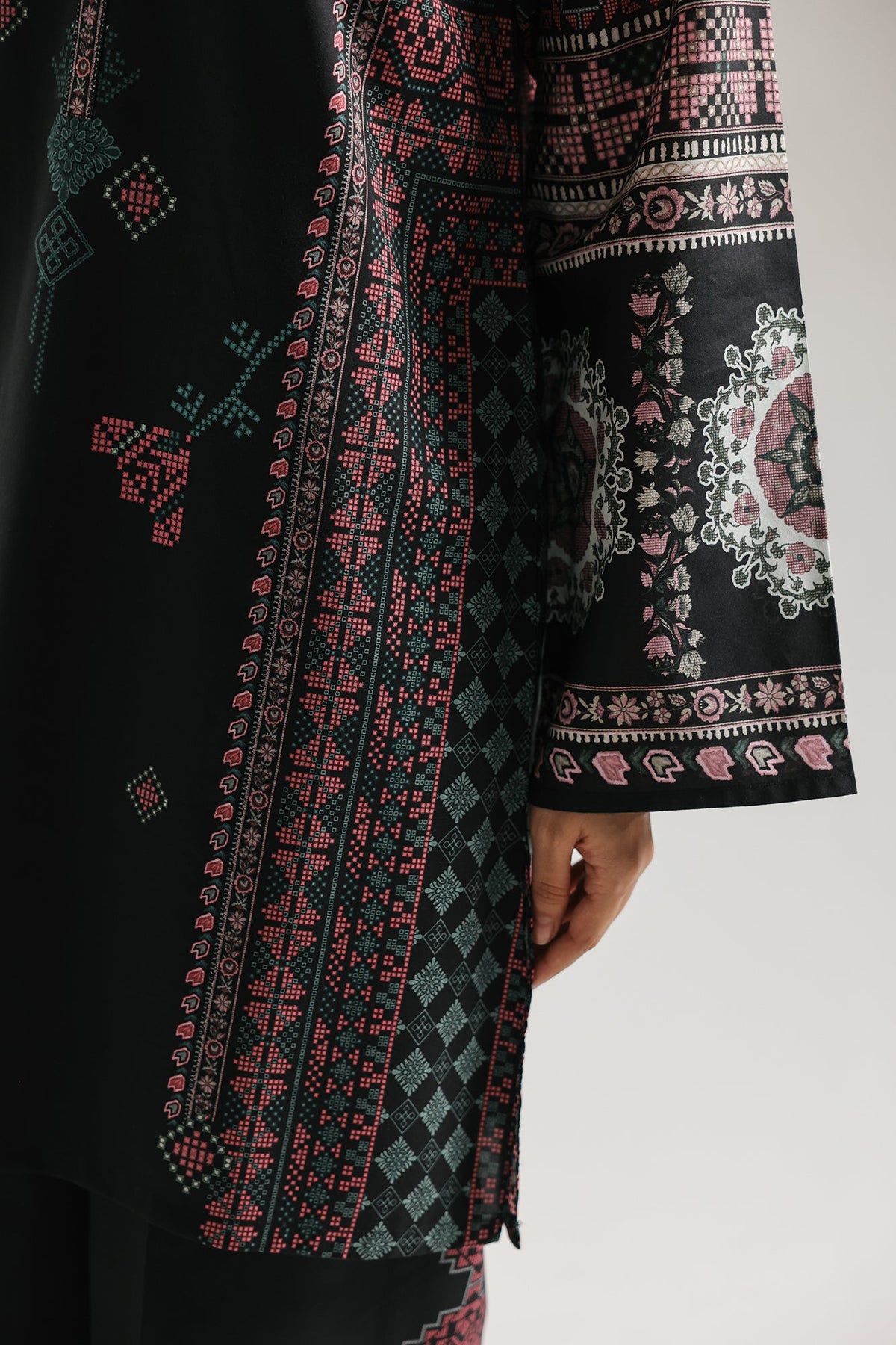 PRINTED SUIT (E8196/102/902)