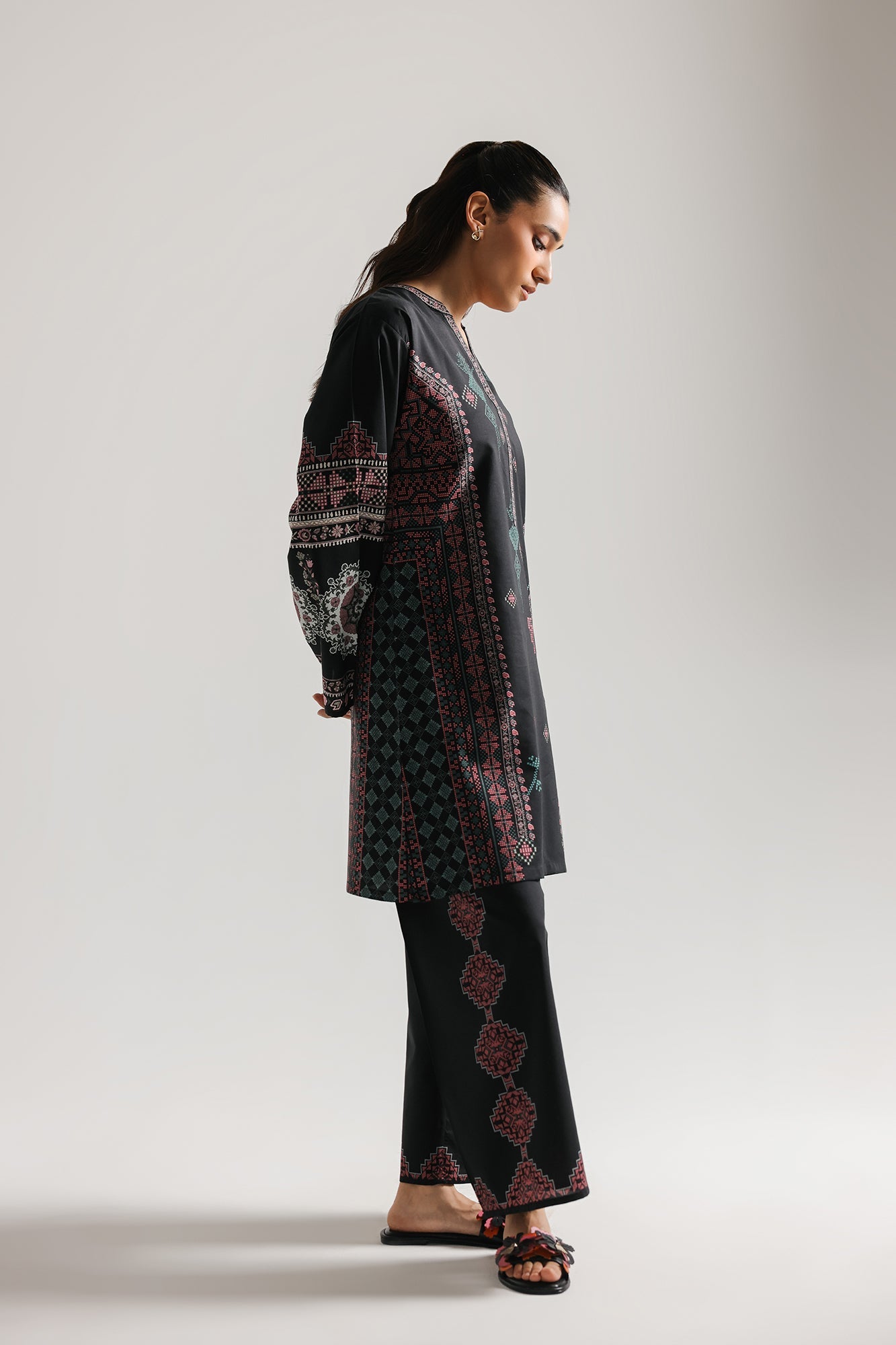 PRINTED SUIT (E8196/102/902)