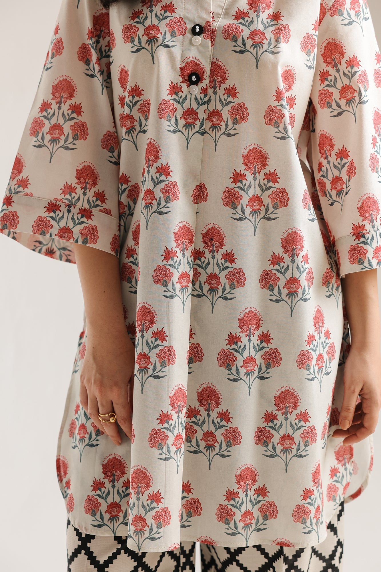 https://cdn.shopify.com/s/files/1/2290/7917/files/E8209-102-005_5.jpg?v=1774343105