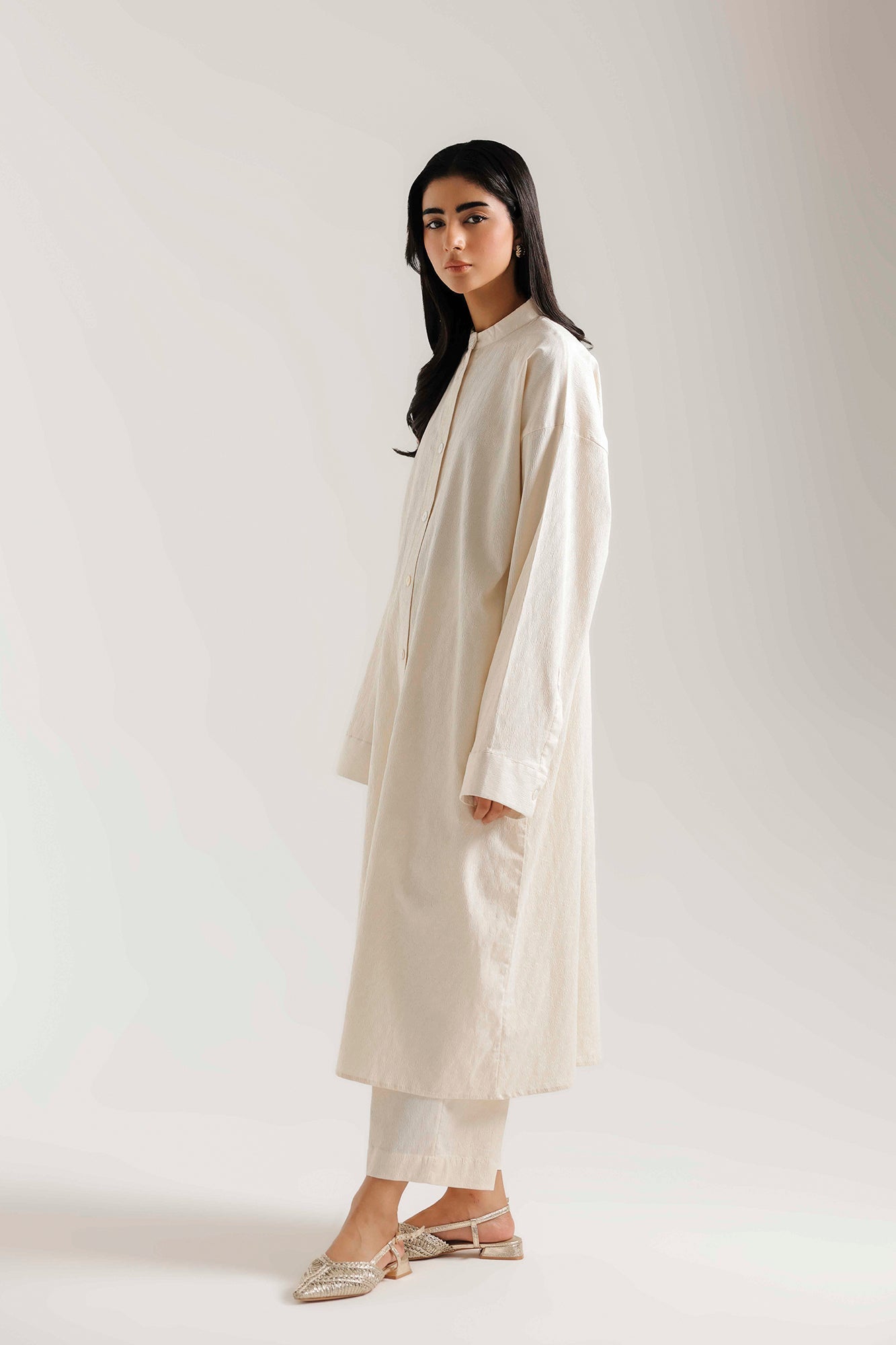 https://cdn.shopify.com/s/files/1/2290/7917/files/E8222-102-002_2.jpg?v=1780310395