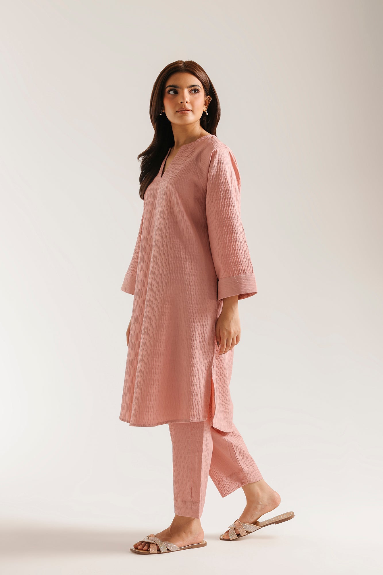 https://cdn.shopify.com/s/files/1/2290/7917/files/E8223-102-313_2.jpg?v=1781607562