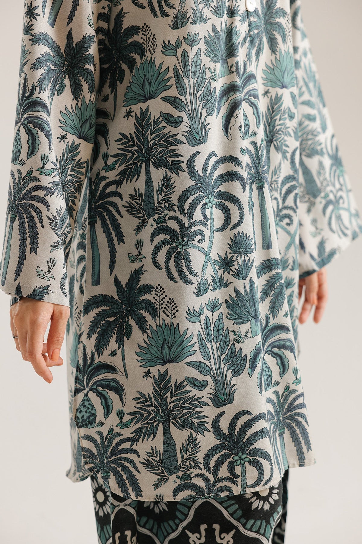 PRINTED SUIT (E8271/102/003)