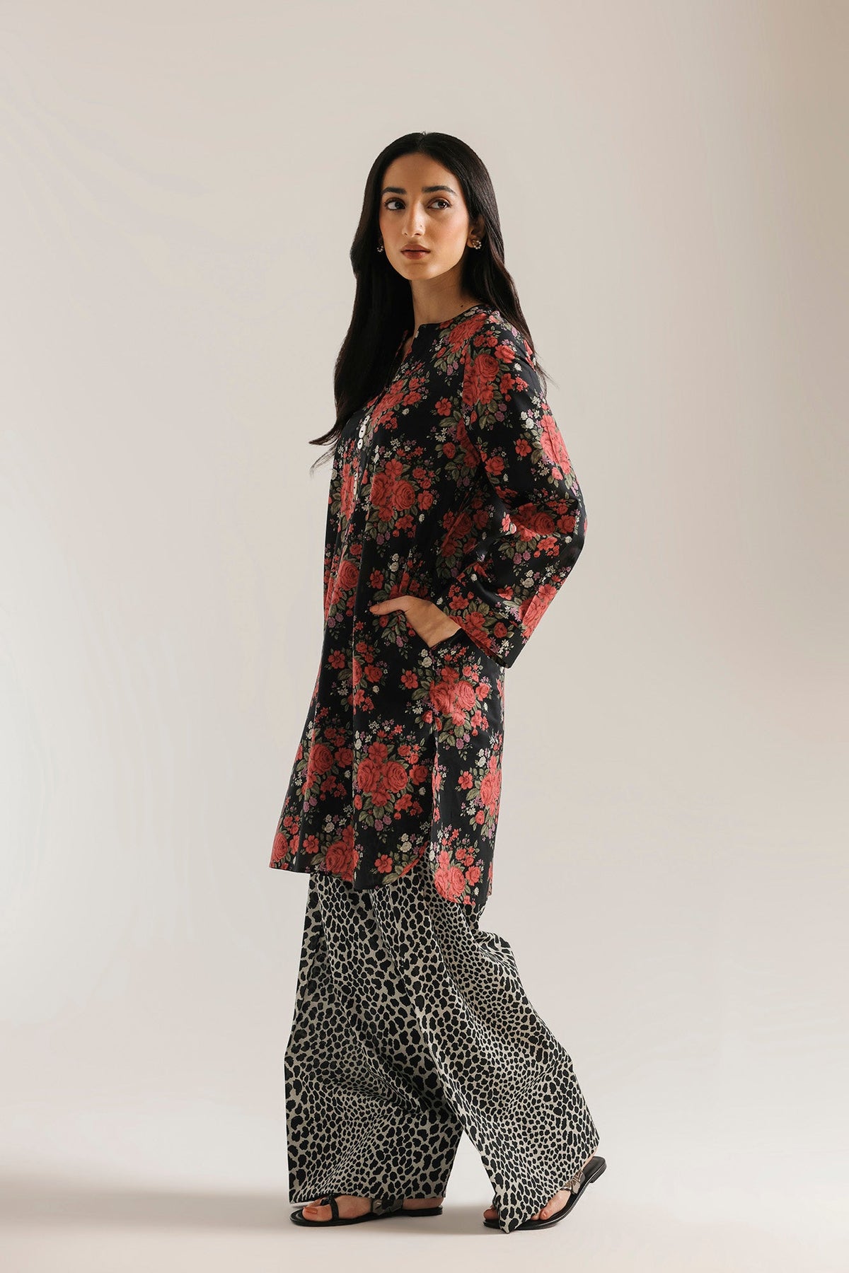 PRINTED SUIT (E8284/102/902)