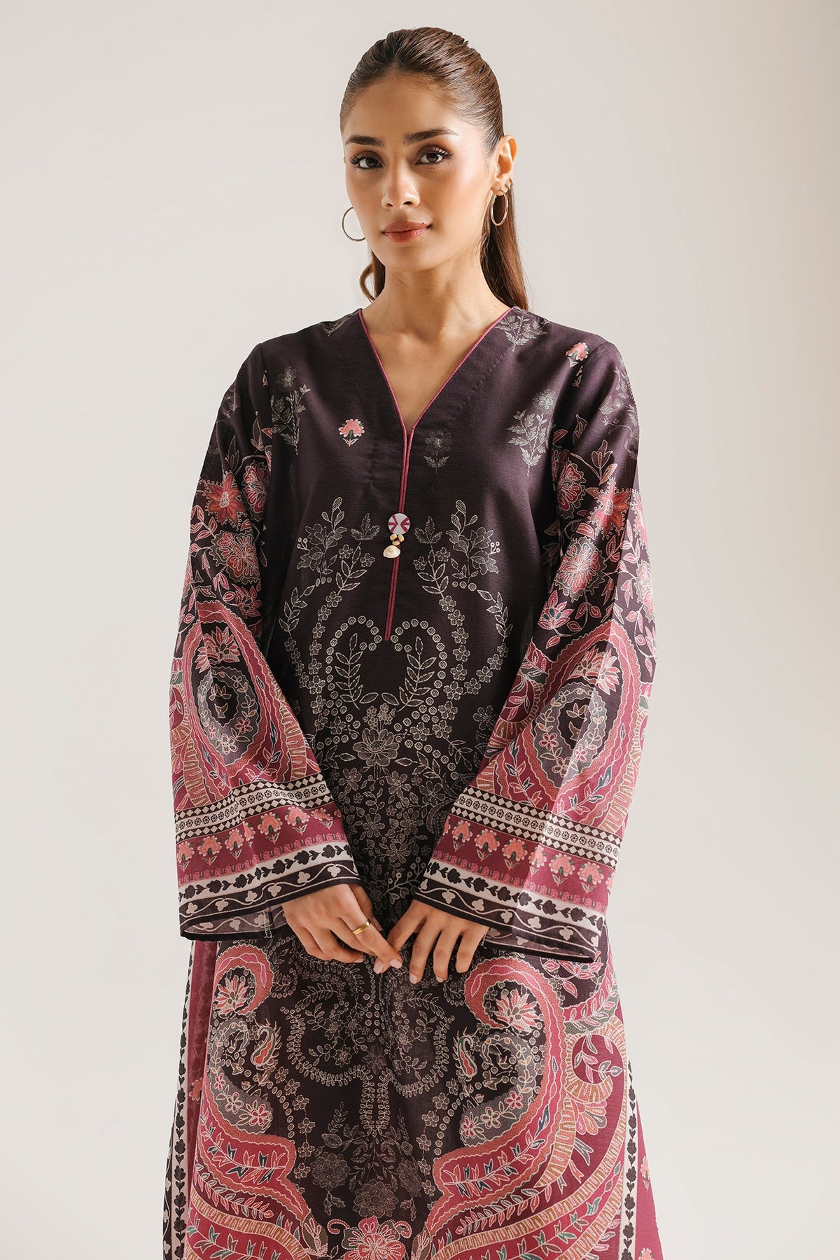 EMBROIDERED KAFTAN (E8312/102/518)