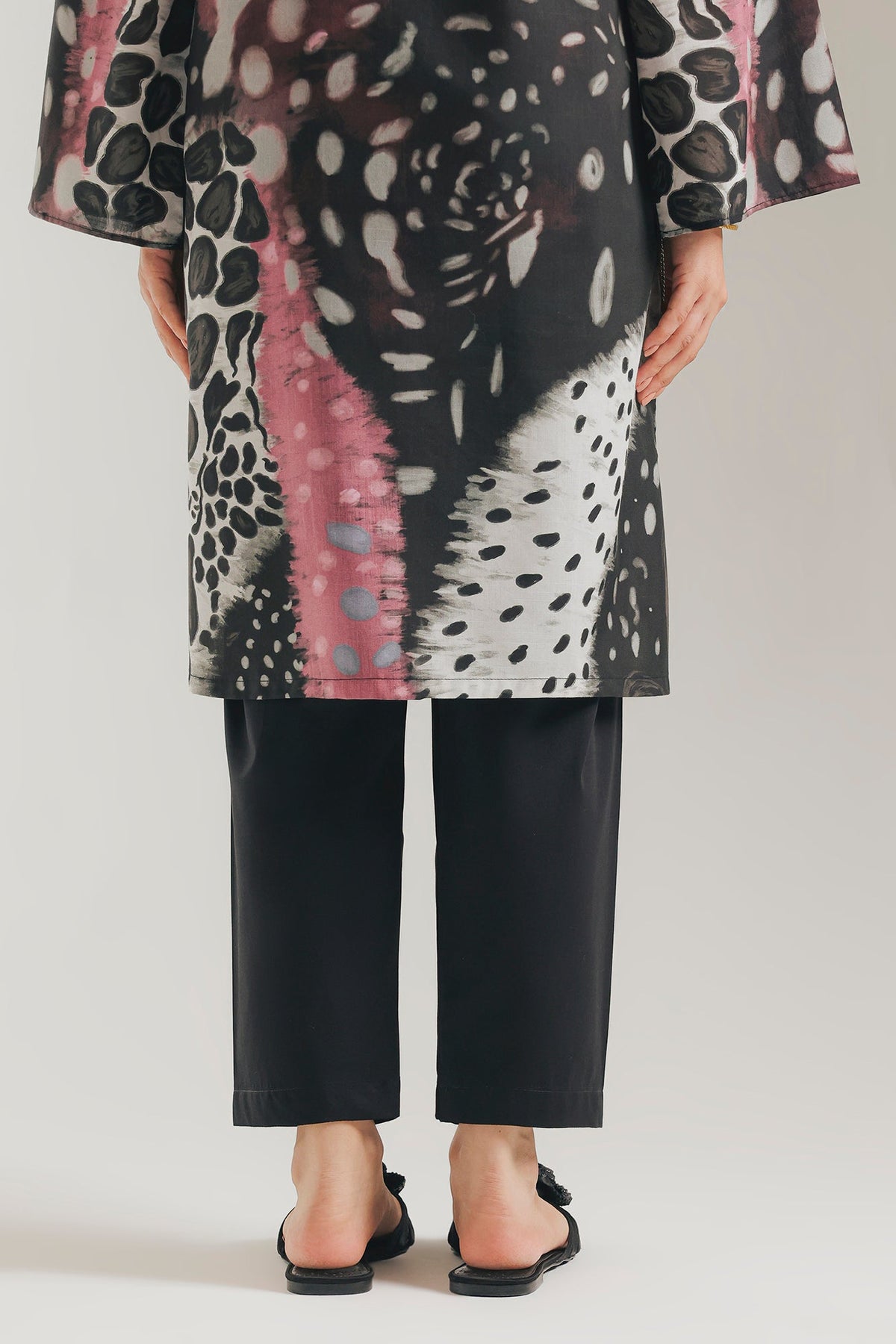 SHALWAR (E8324/102/902)