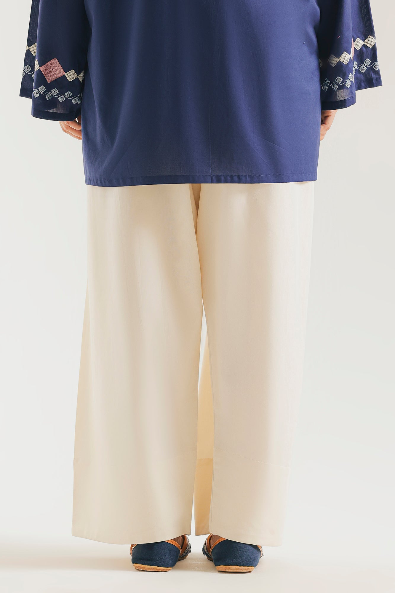 TROUSER (E8328/102/005)