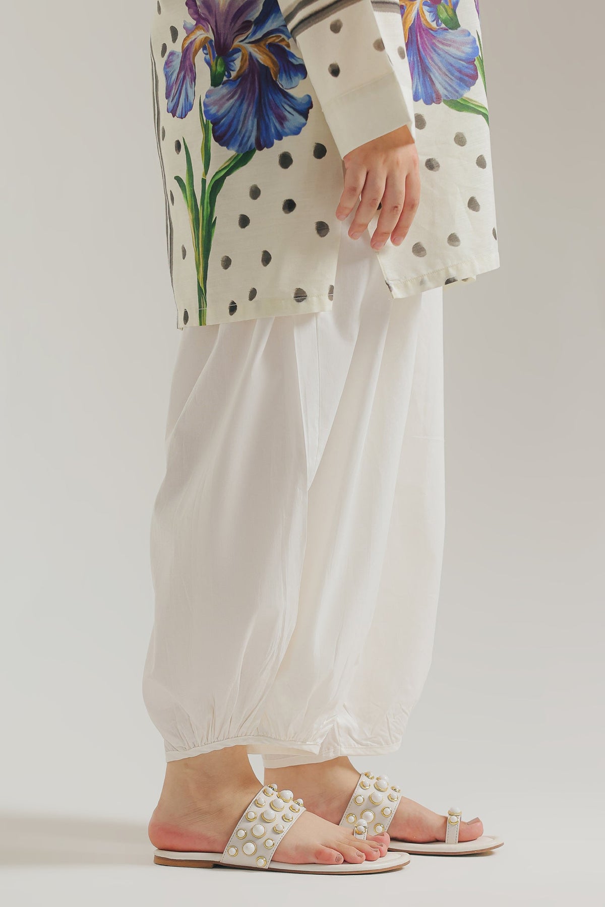 SHALWAR (E8332/102/001)