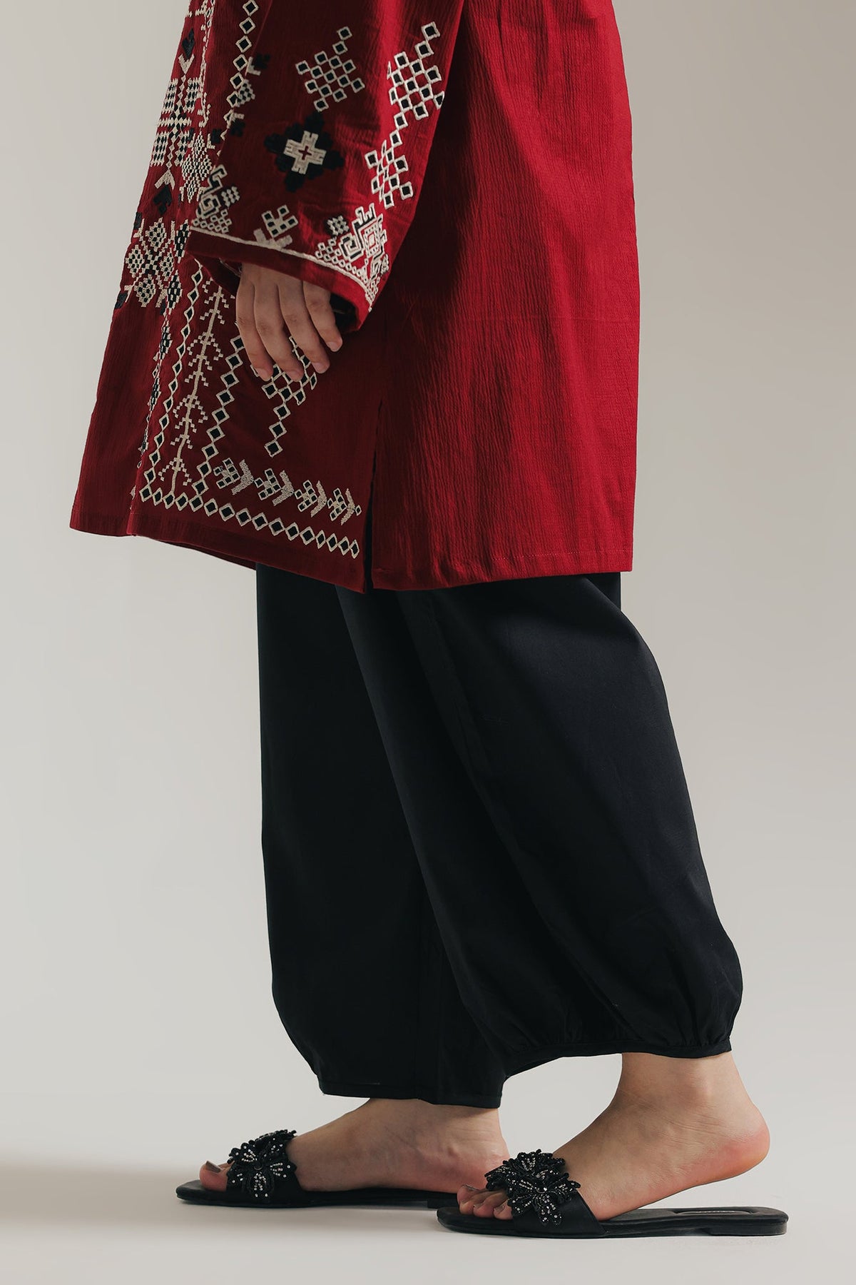 SHALWAR (E8332/102/902)
