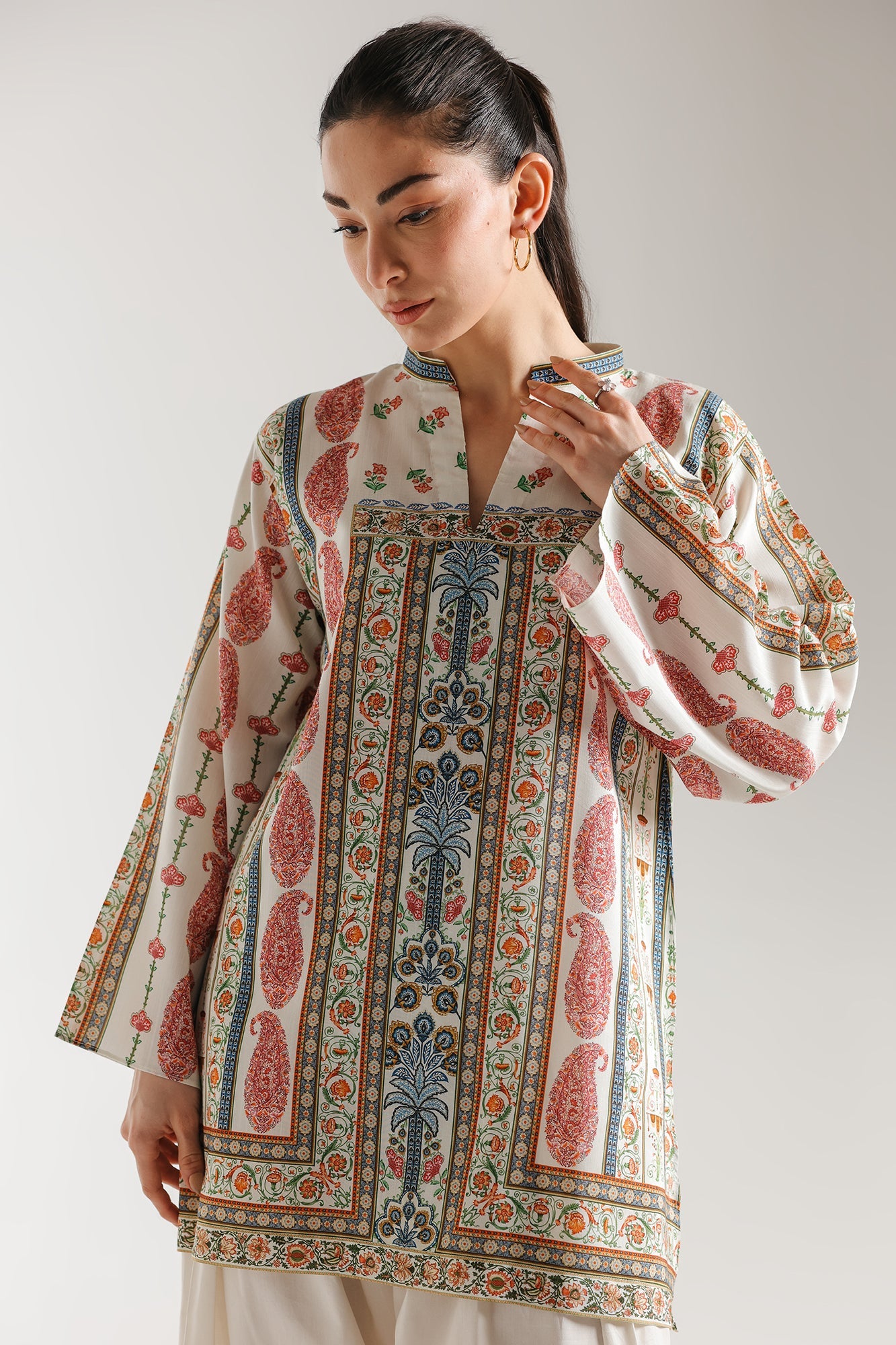 https://cdn.shopify.com/s/files/1/2290/7917/files/E8352-102-817_4.jpg?v=1768799870