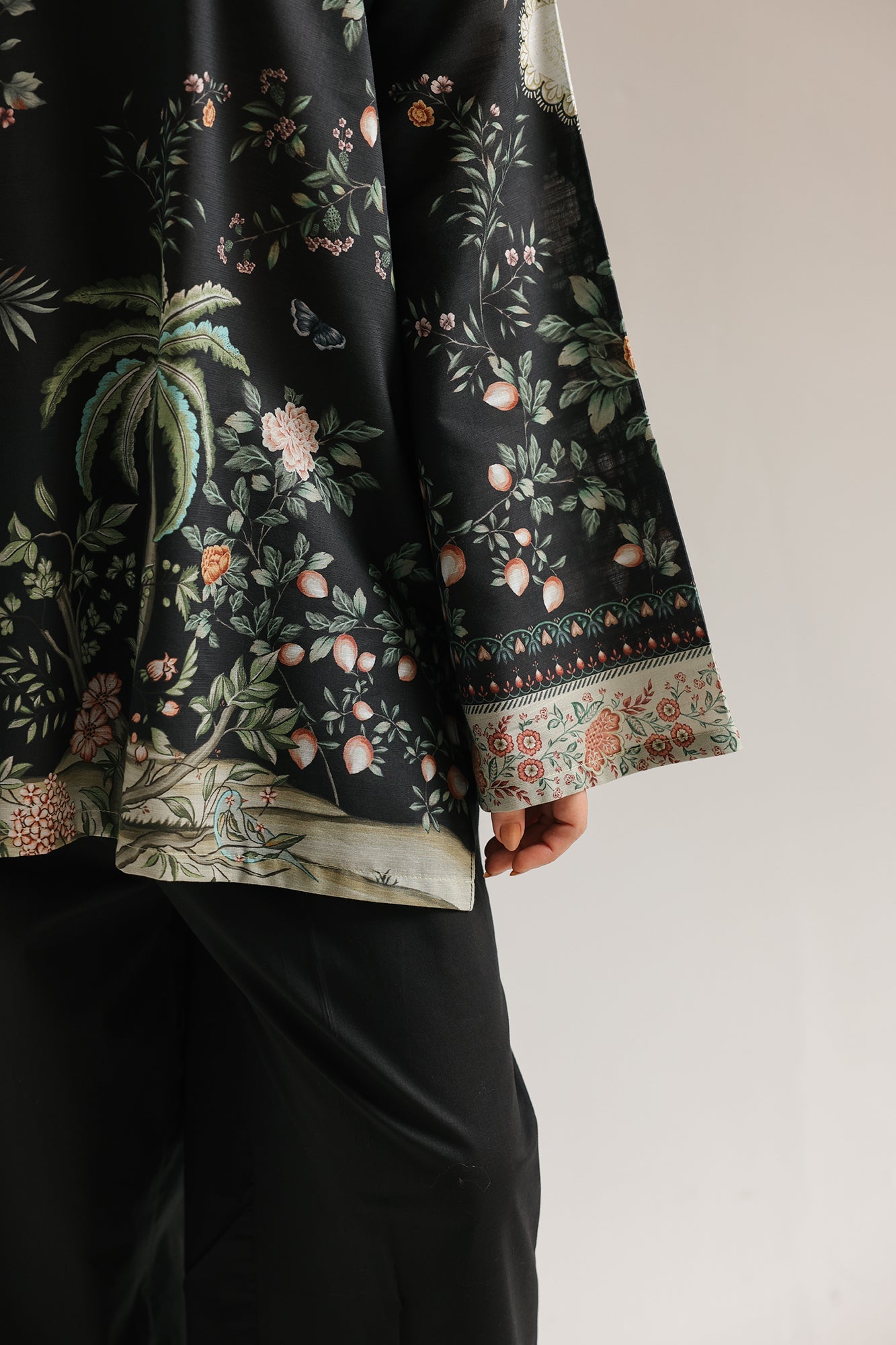 https://cdn.shopify.com/s/files/1/2290/7917/files/E8399-102-902_5.jpg?v=1771308128