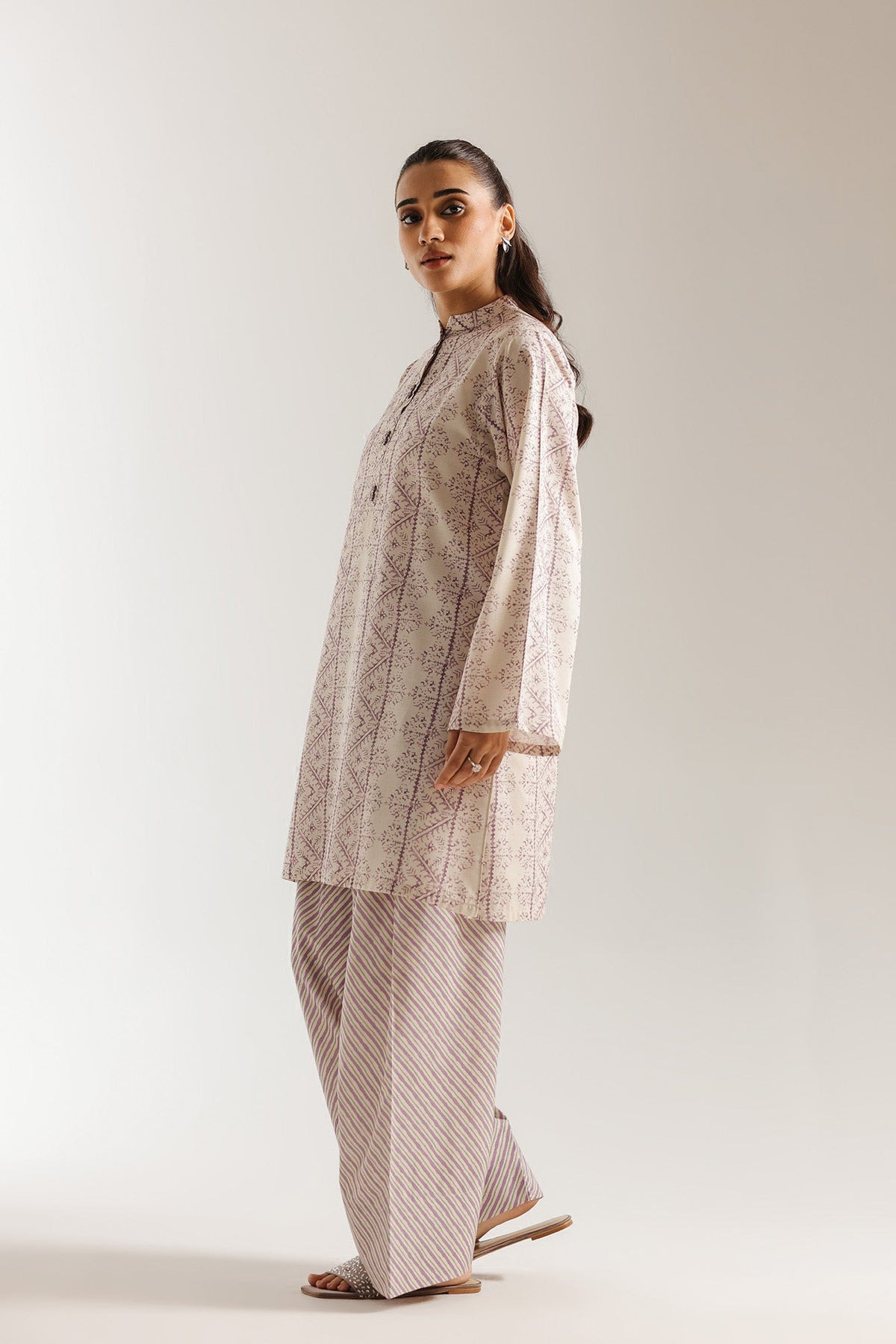 Ethnic