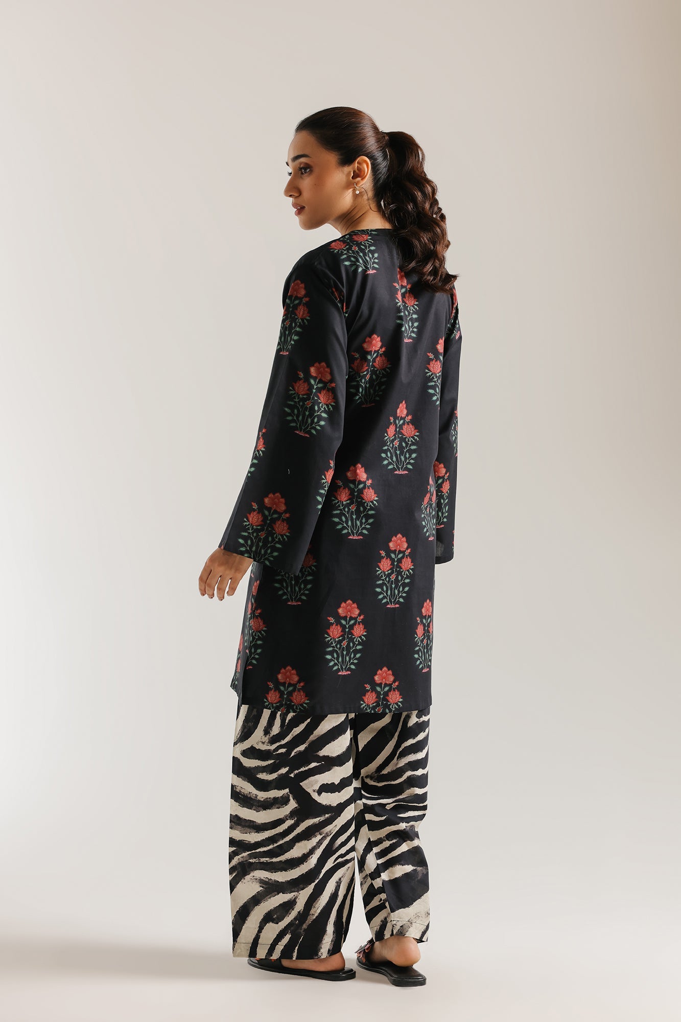 https://cdn.shopify.com/s/files/1/2290/7917/files/E8490-102-902_3.jpg?v=1774503109