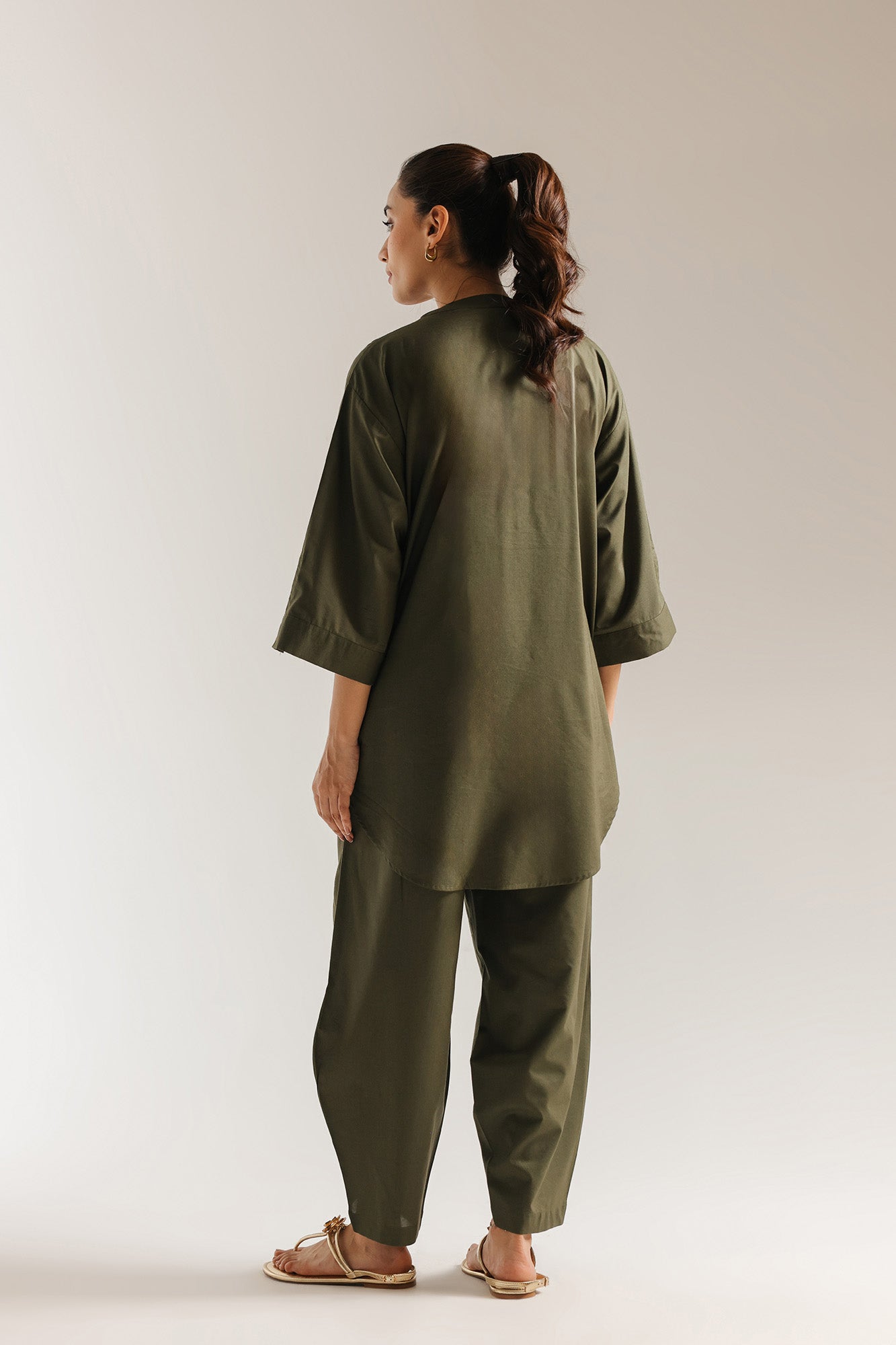 https://cdn.shopify.com/s/files/1/2290/7917/files/E8502-102-118_3.jpg?v=1771494265