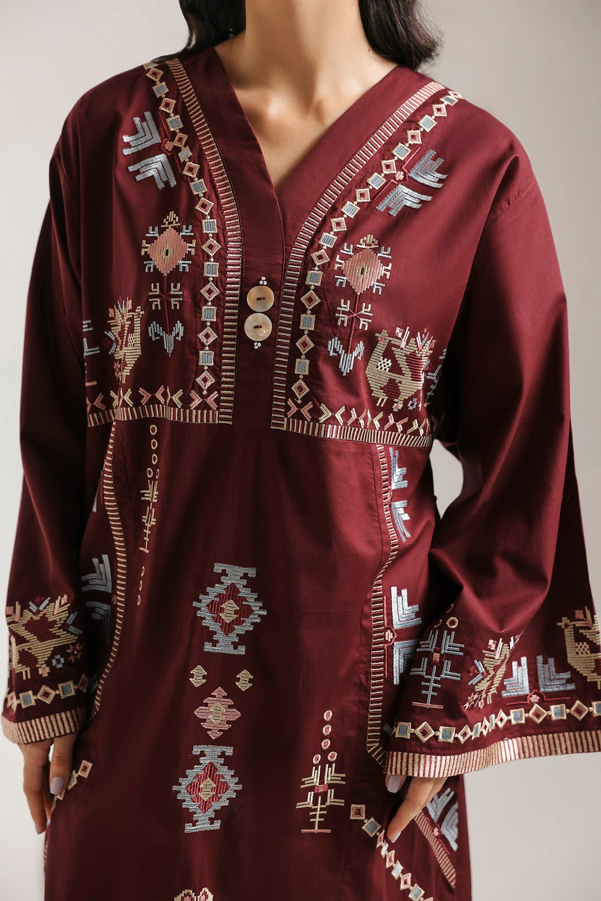 EMBROIDERED DRESS (E9232/102/519)