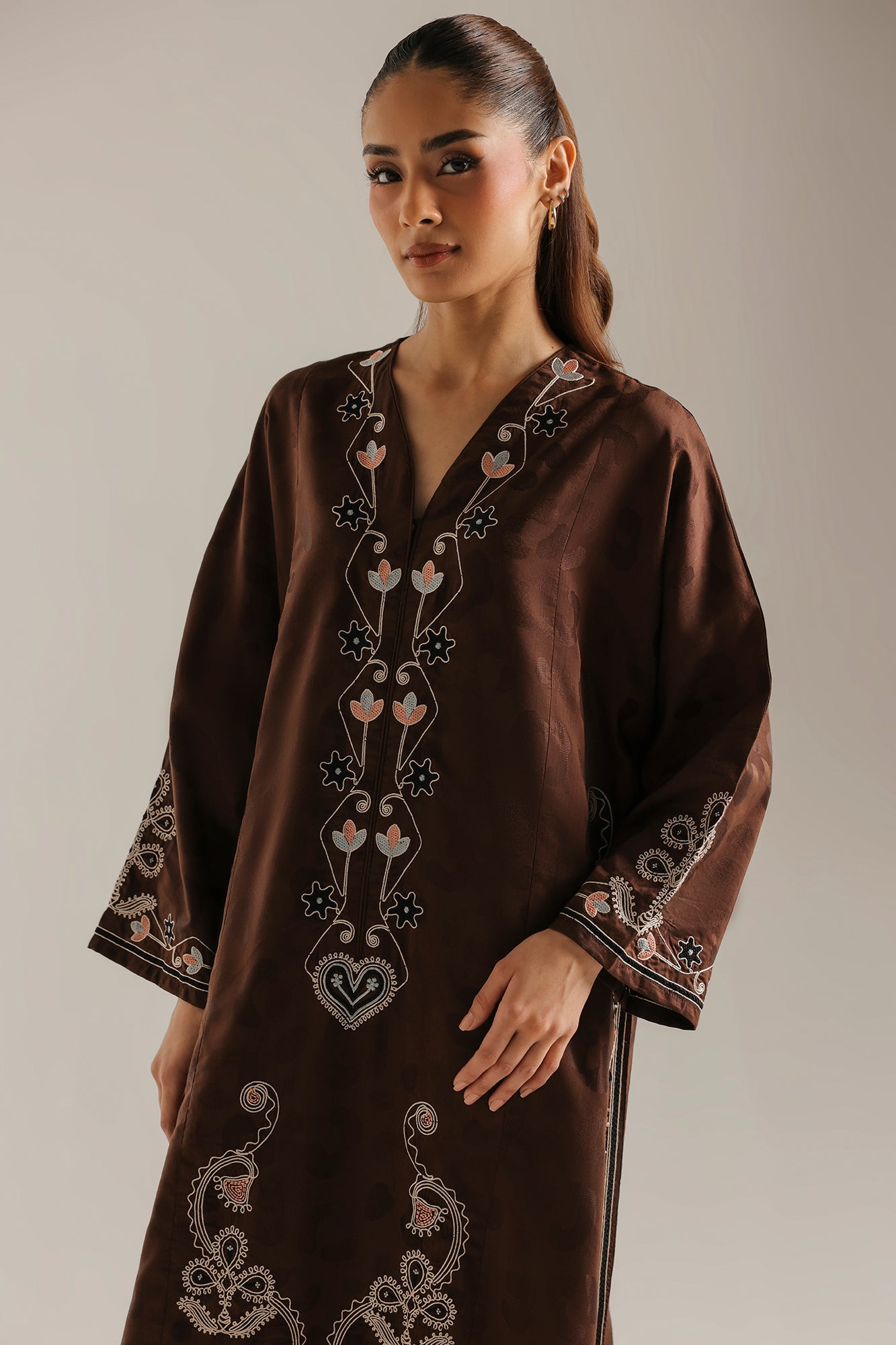 EMBROIDERED DRESS (E9303-102-801)