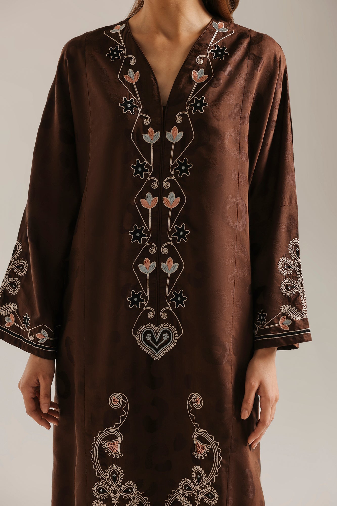 EMBROIDERED DRESS (E9303-102-801)