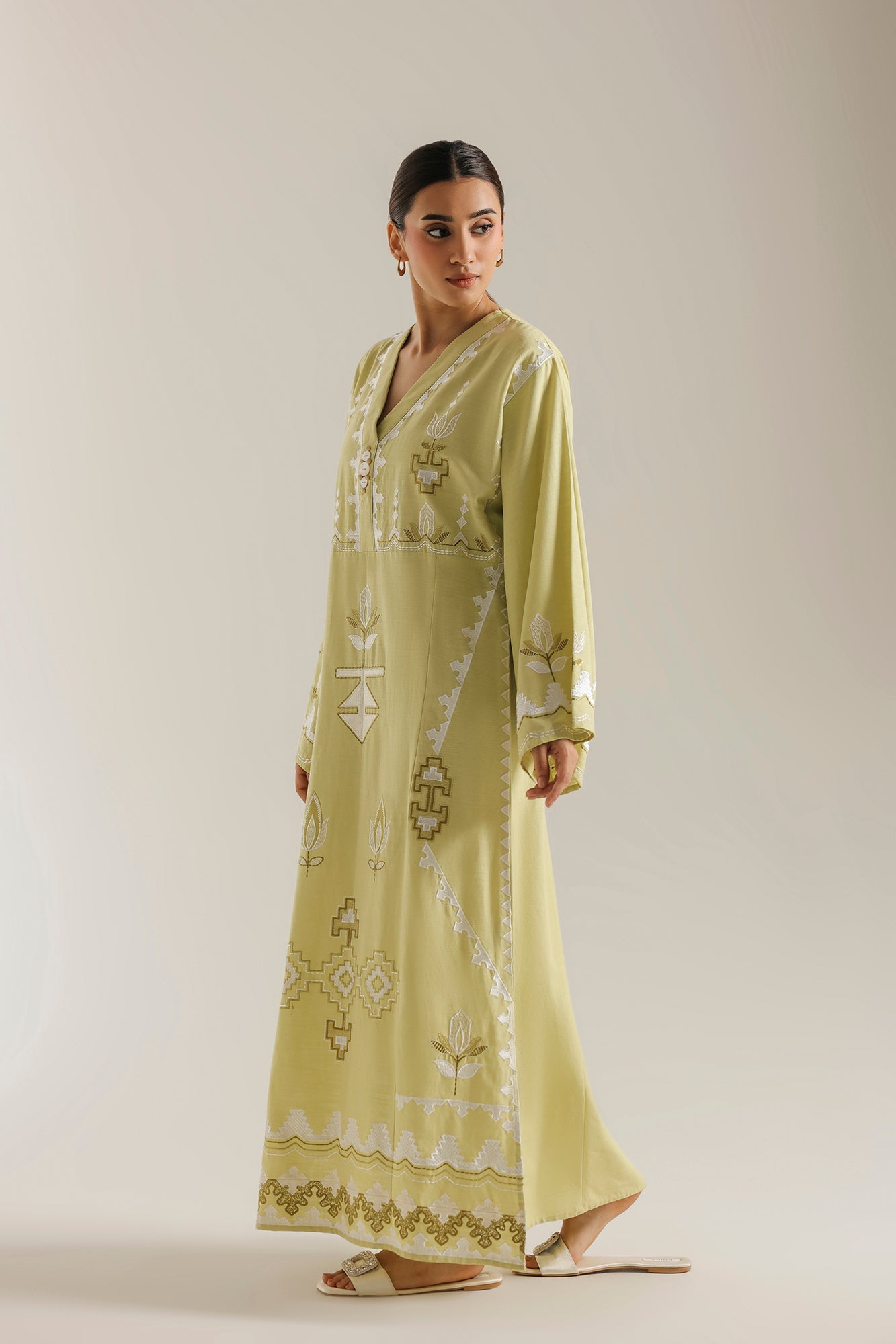 EMBROIDERED DRESS (E9306/102/129)