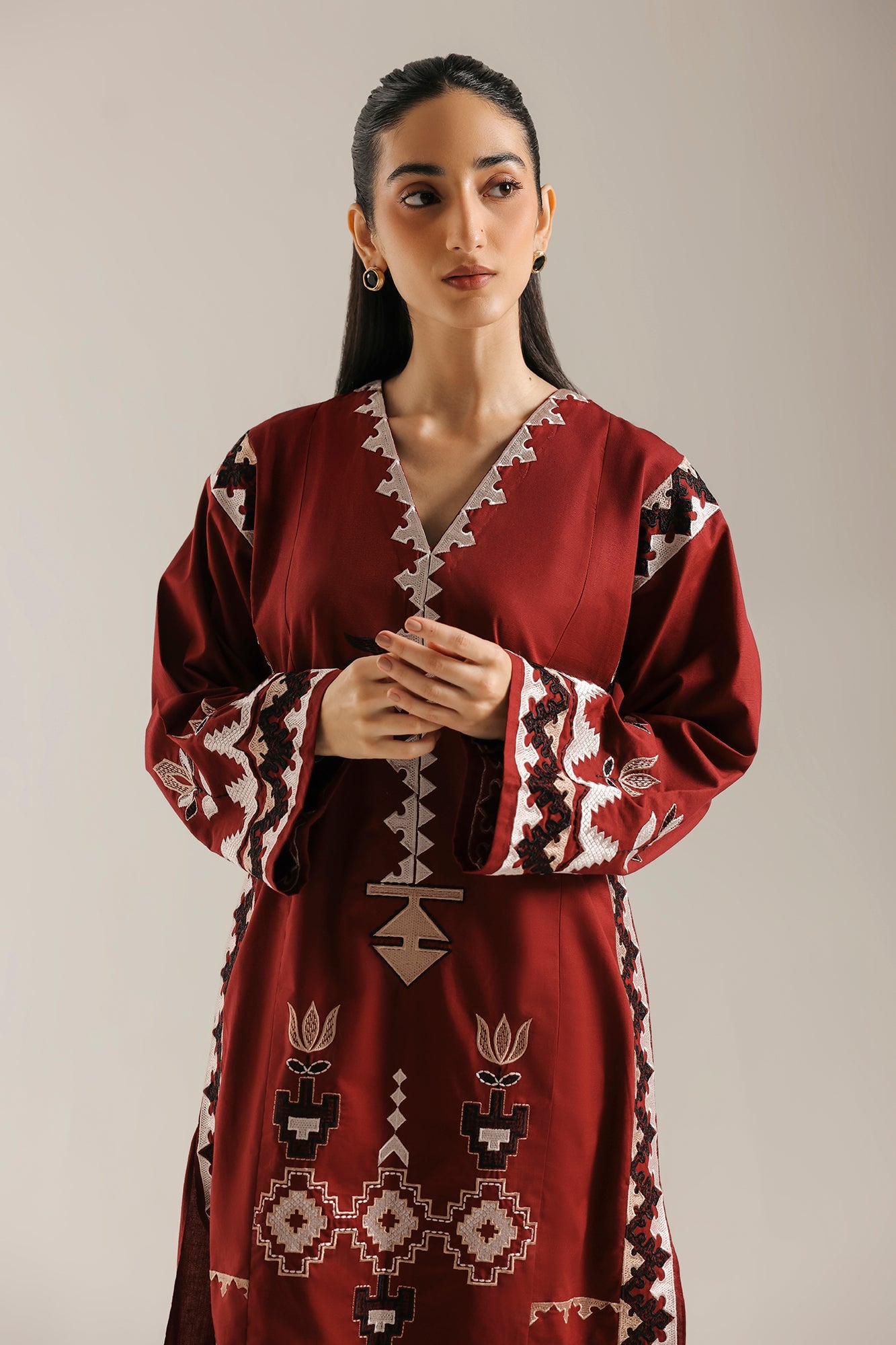 EMBROIDERED SUIT (E9324-102-306)