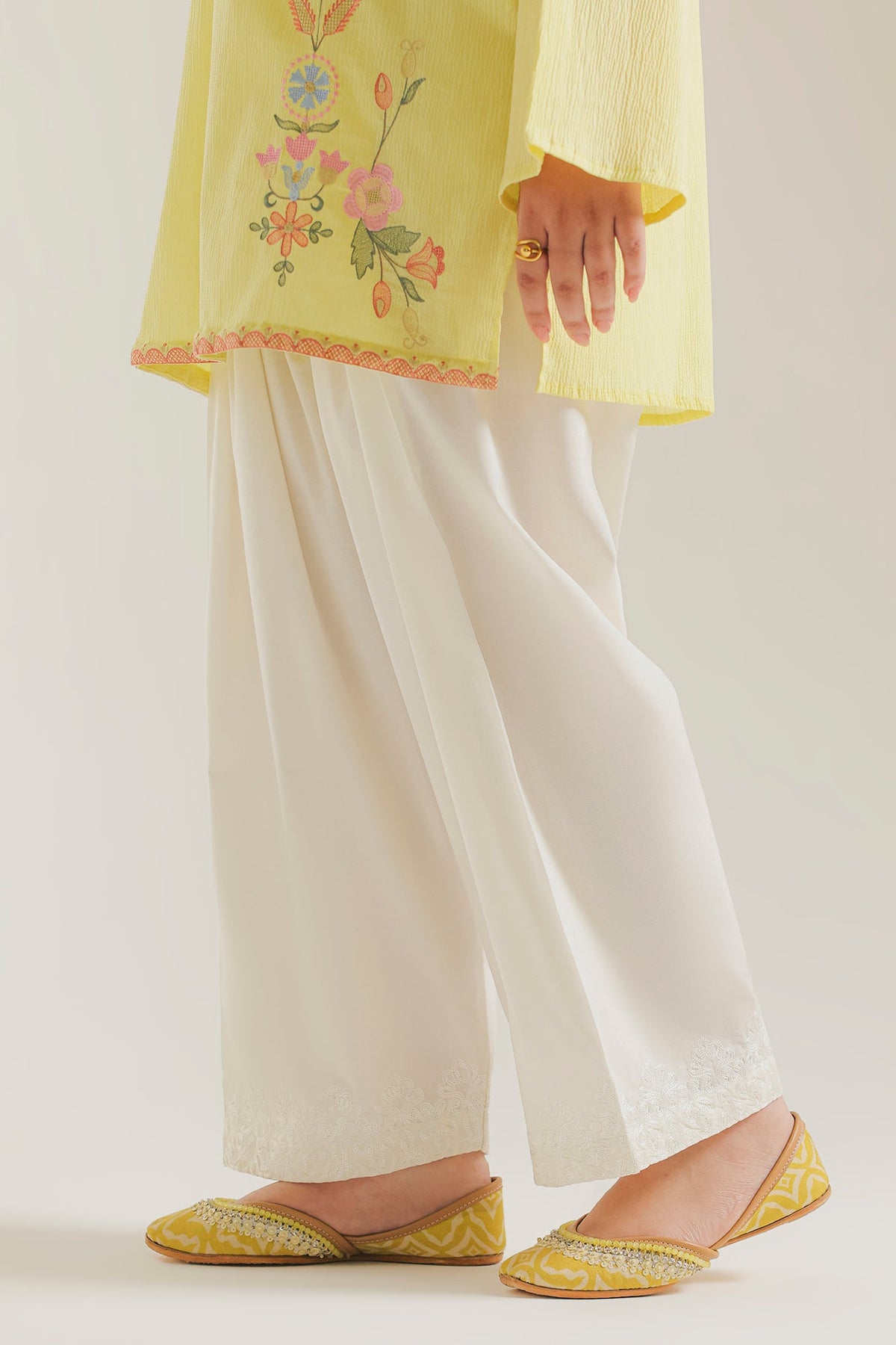 SHALWAR (E9341-102-001)