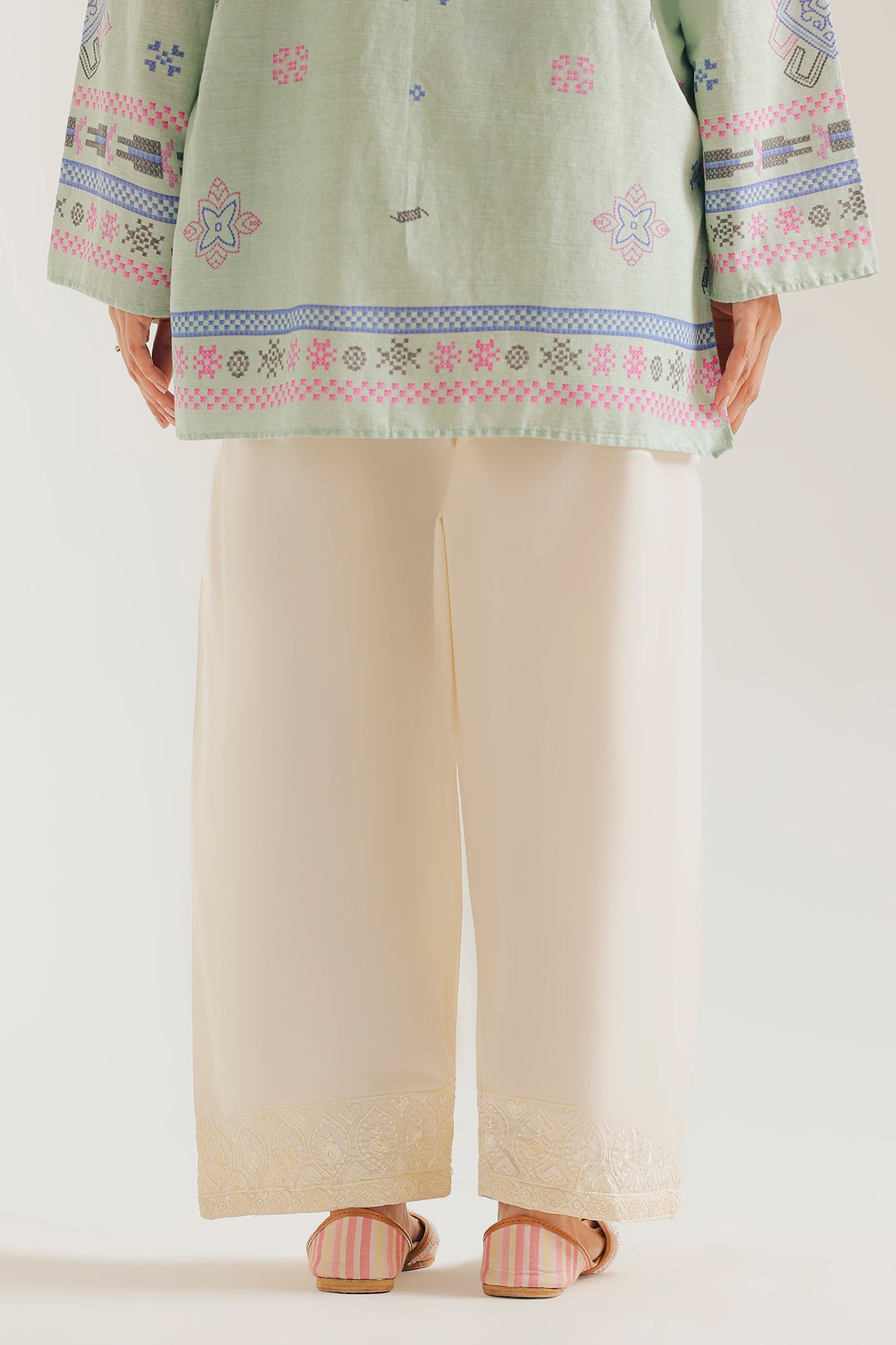 SHALWAR (E9344-102-002)