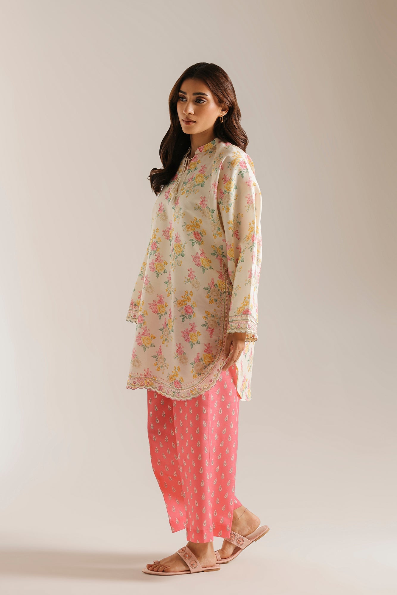 EMBROIDERED SUIT (E9355-102-005)