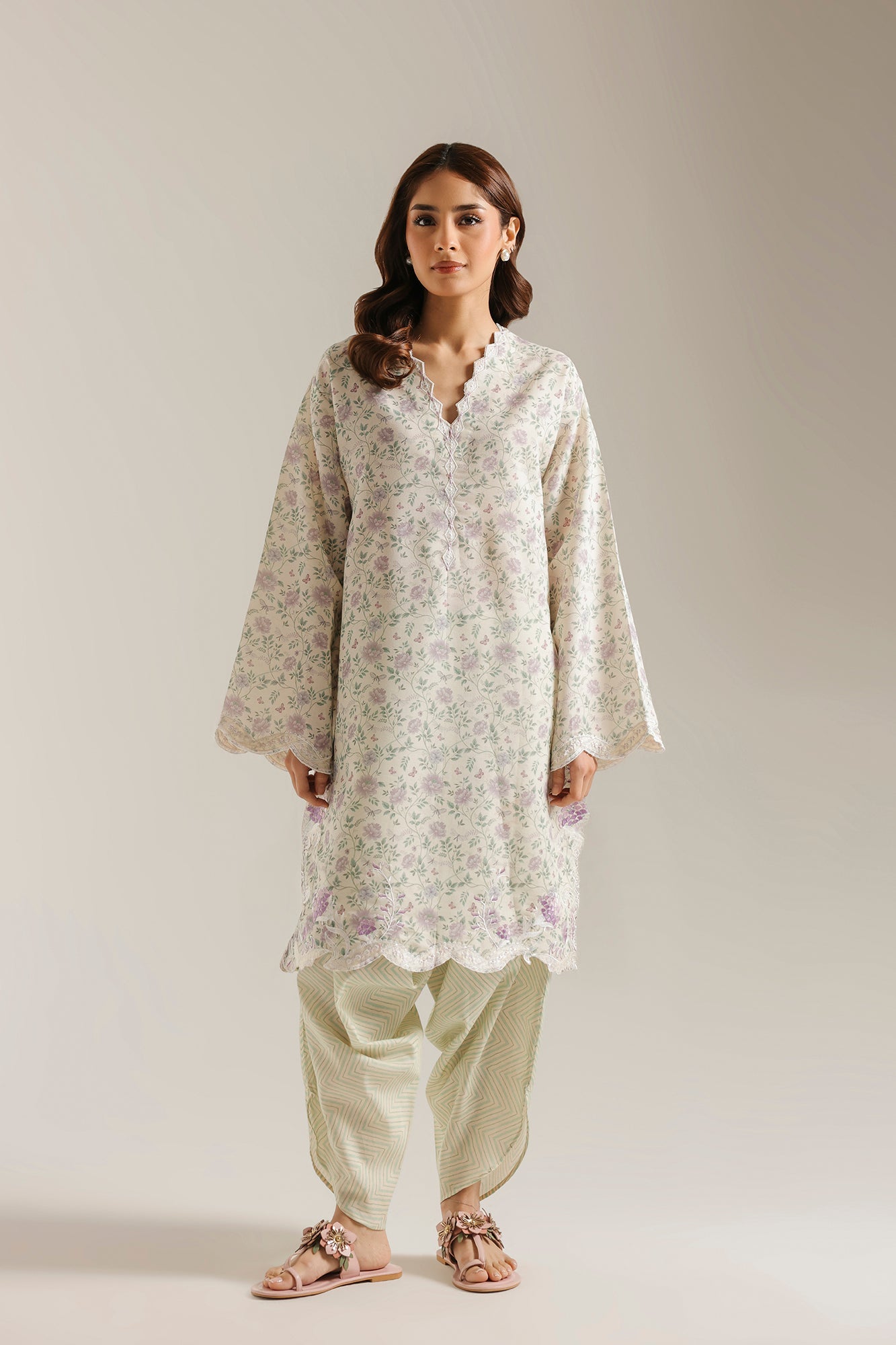 EMBROIDERED SUIT (E9356-102-005)
