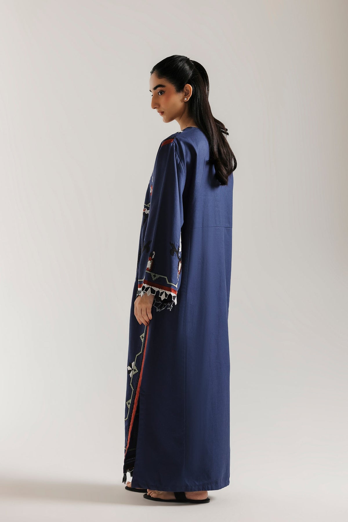 EMBROIDERED DRESS (E9363-102-504)