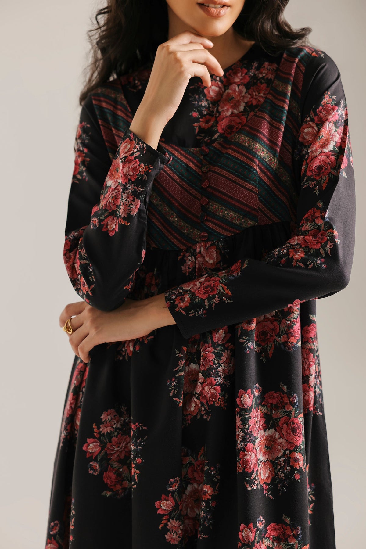 PRINTED DRESS (E9369-102-902)