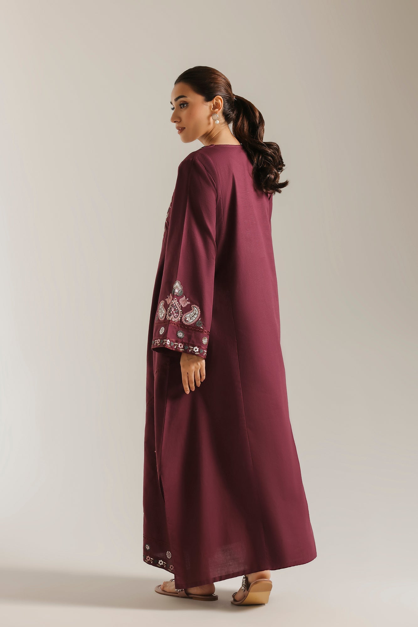 EMBROIDERED DRESS (E9377/102/517)