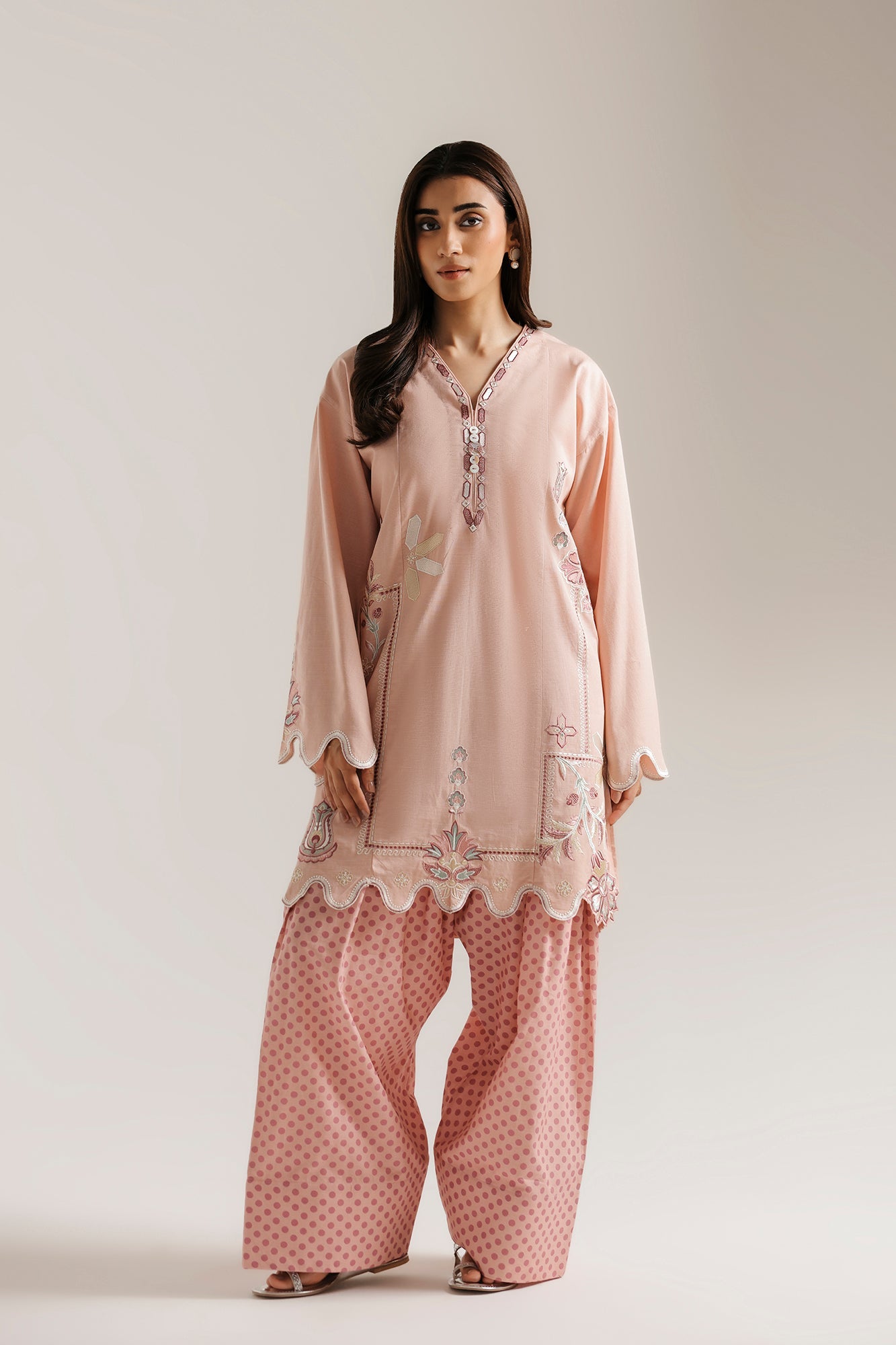 EMBROIDERED SUIT (E9378-102-427)