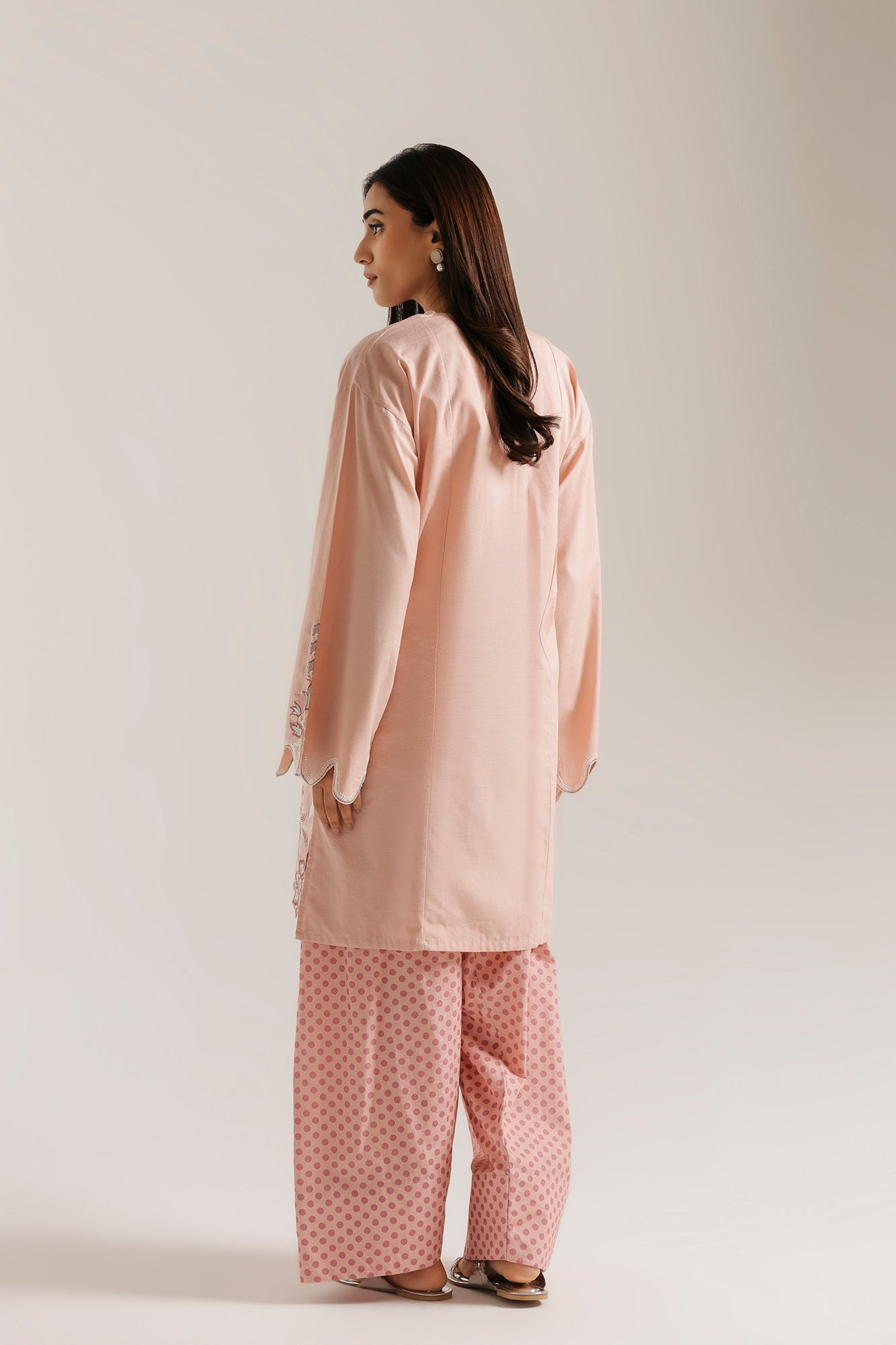 EMBROIDERED SUIT (E9378-102-427)