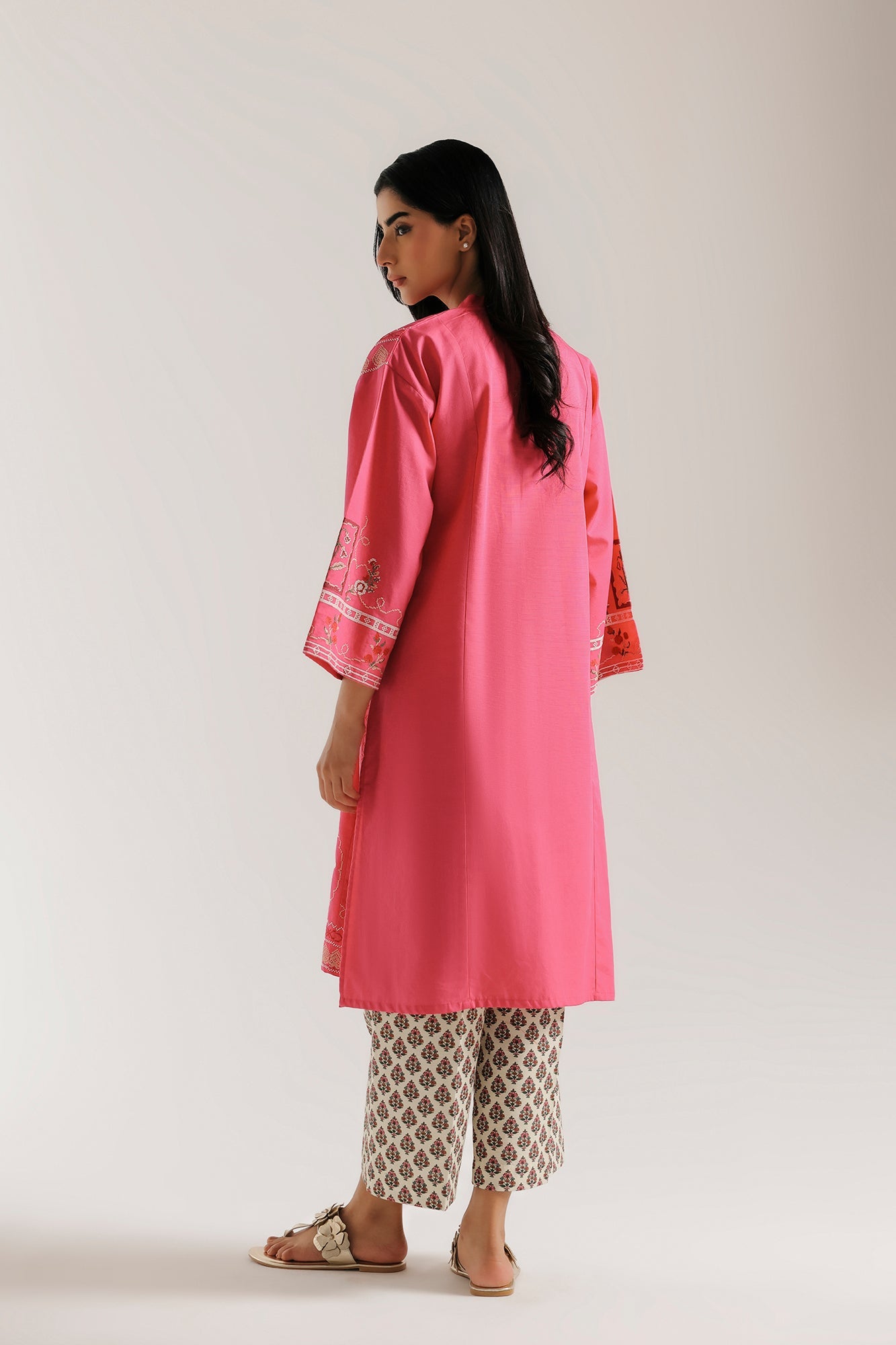 EMBROIDERED SUIT (E9380-102-406)